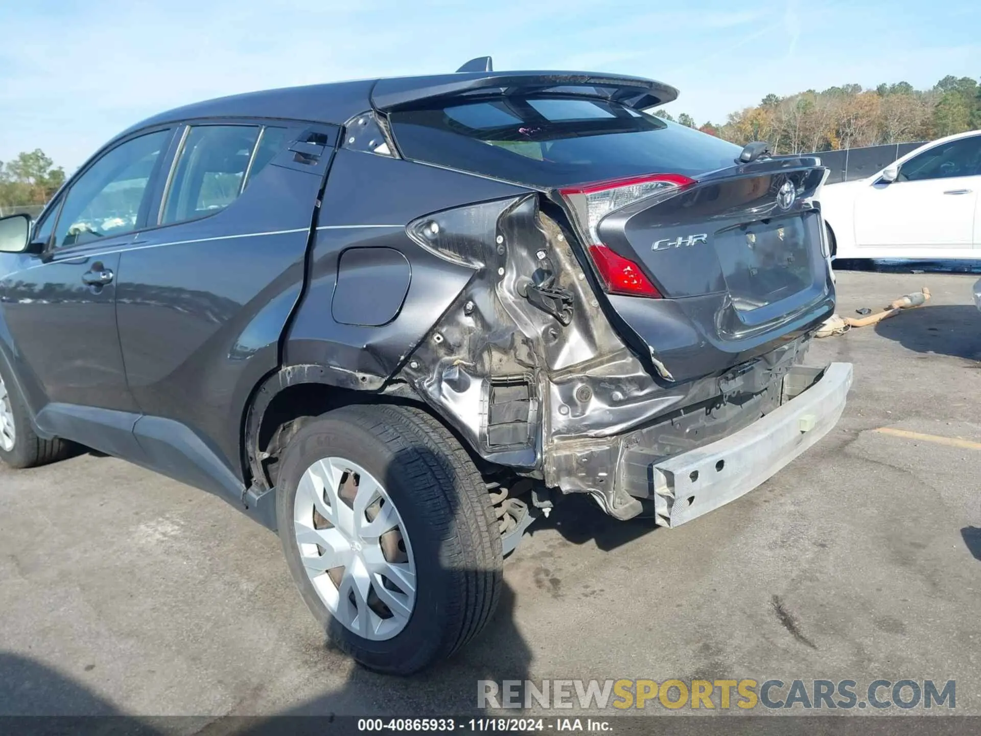 6 Photograph of a damaged car JTNKHMBX1K1023315 TOYOTA C-HR 2019
