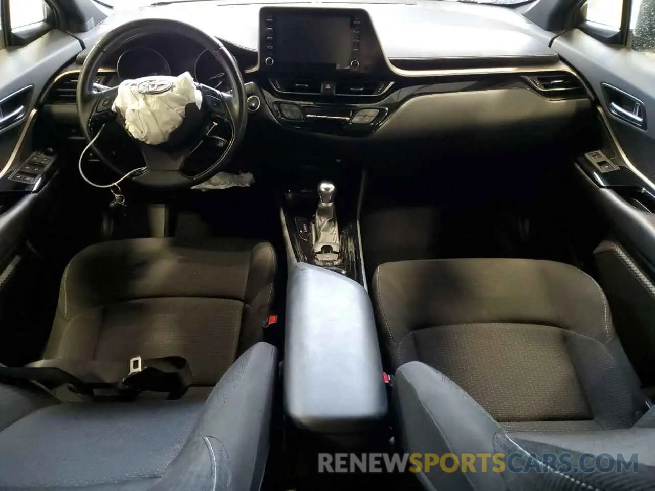 8 Photograph of a damaged car JTNKHMBX1K1039238 TOYOTA C-HR 2019