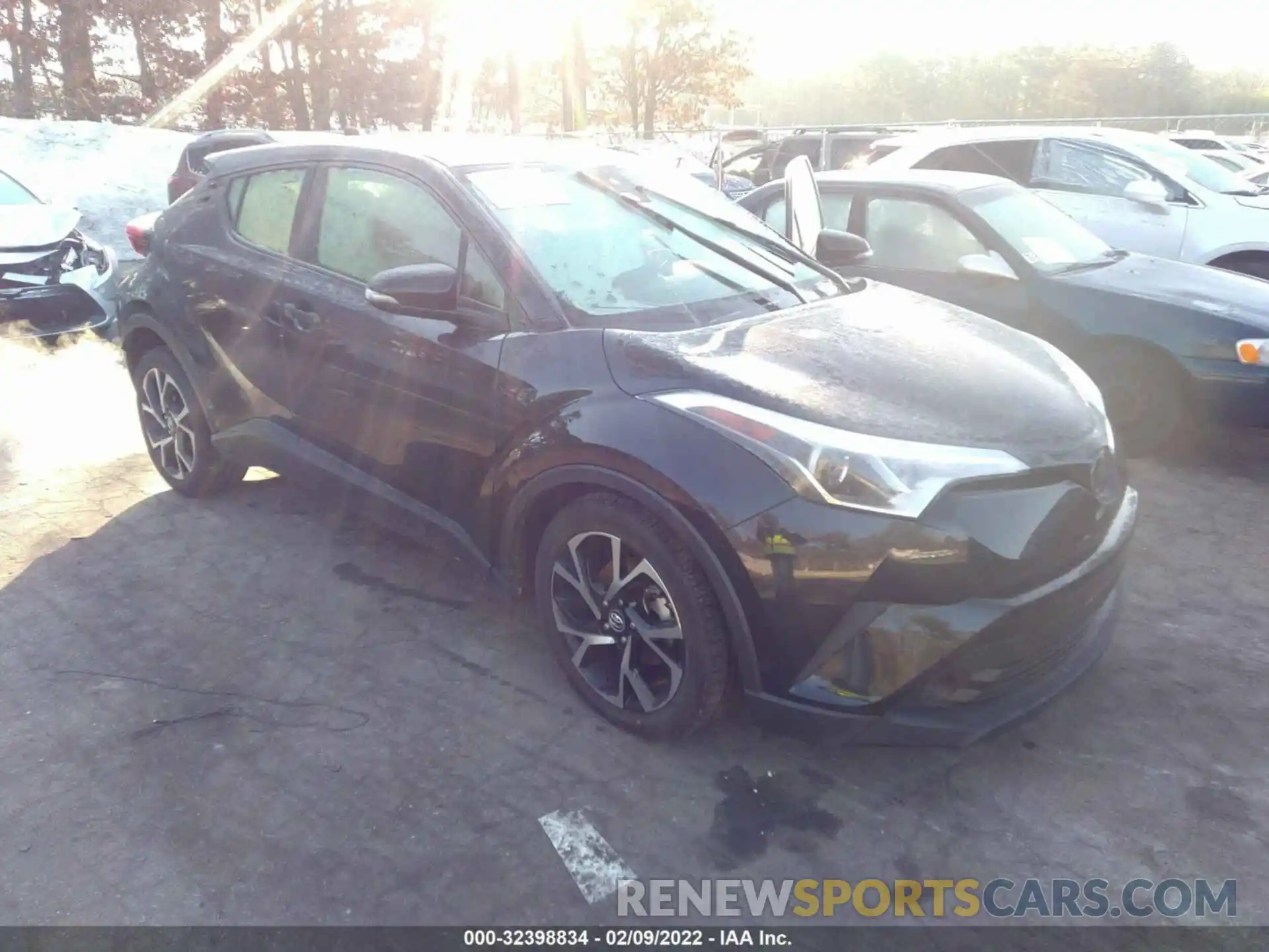 1 Photograph of a damaged car JTNKHMBX1K1042236 TOYOTA C-HR 2019