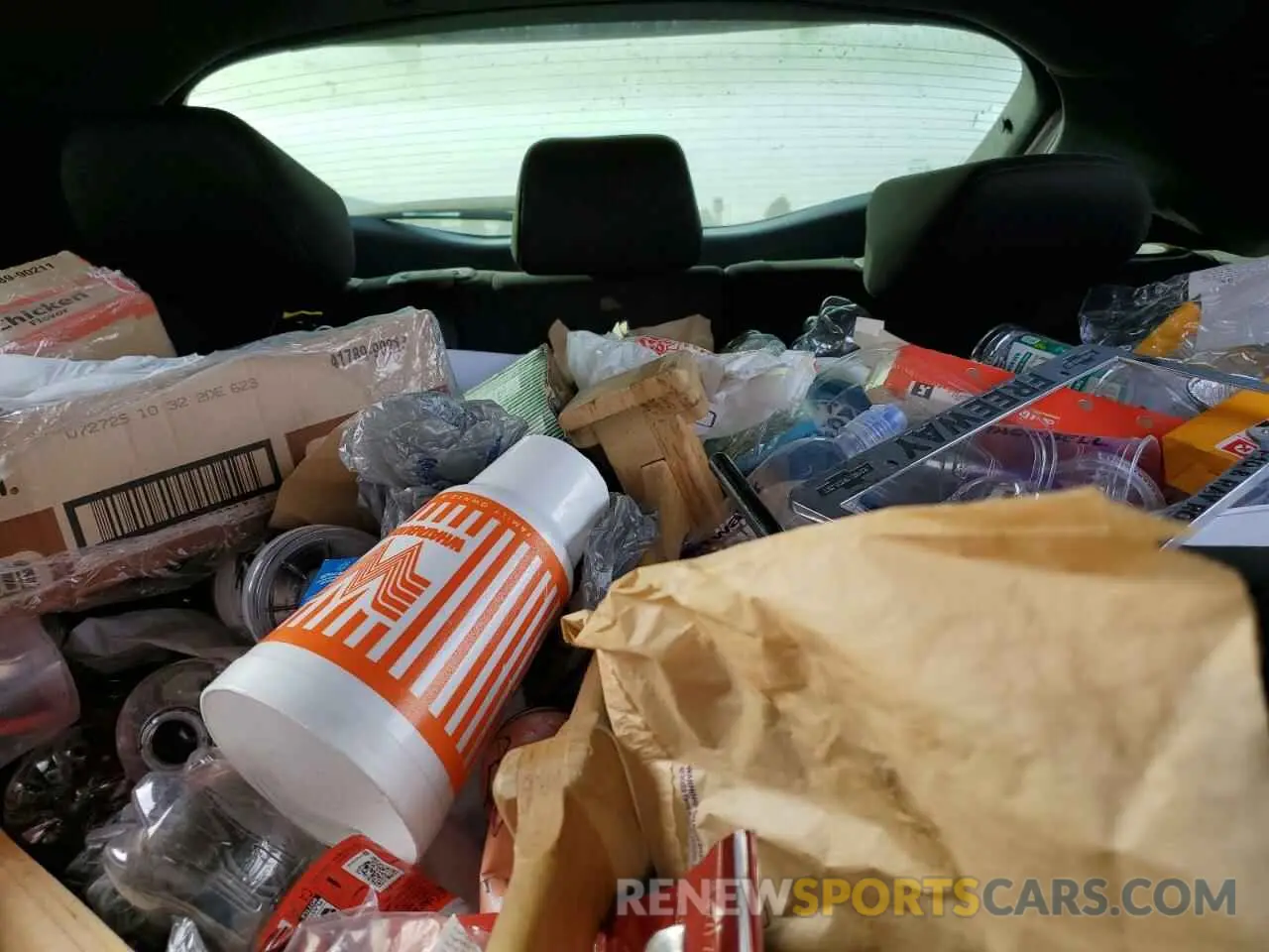 10 Photograph of a damaged car JTNKHMBX1K1046481 TOYOTA C-HR 2019