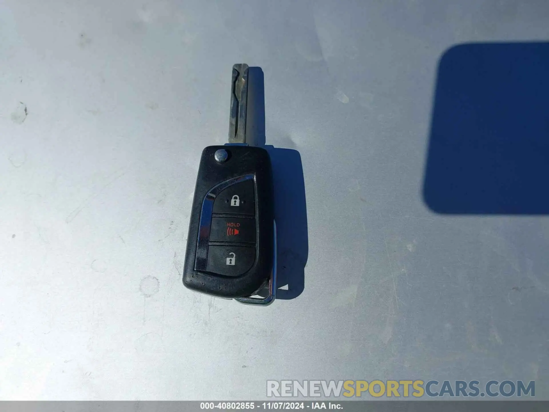 11 Photograph of a damaged car JTNKHMBX1K1057268 TOYOTA C-HR 2019