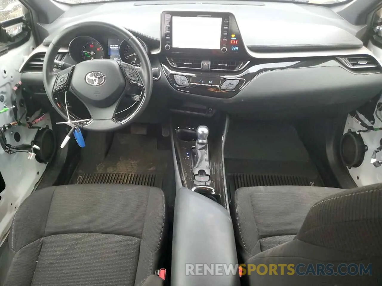 8 Photograph of a damaged car JTNKHMBX2K1013313 TOYOTA C-HR 2019