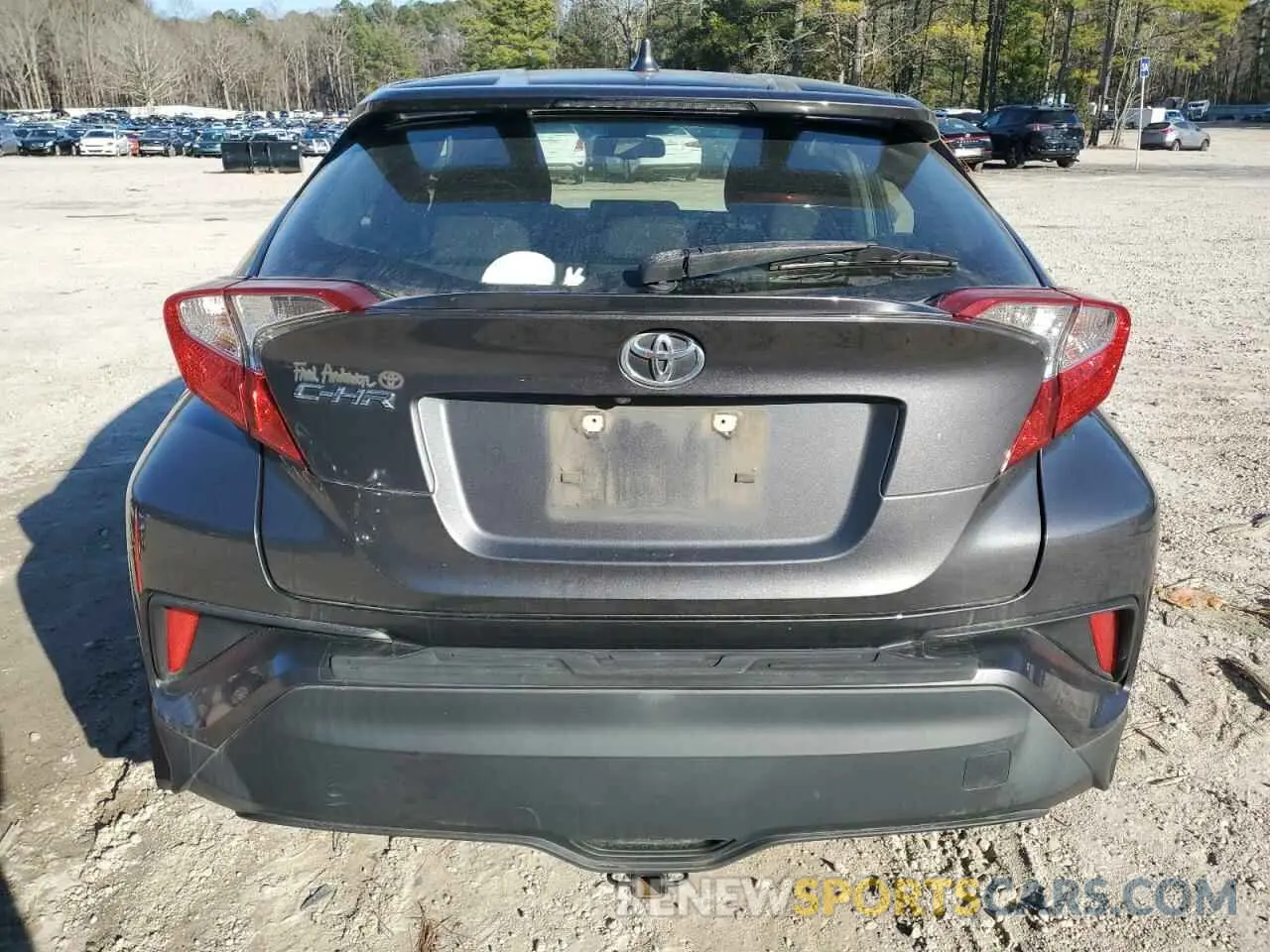 6 Photograph of a damaged car JTNKHMBX2K1017345 TOYOTA C-HR 2019