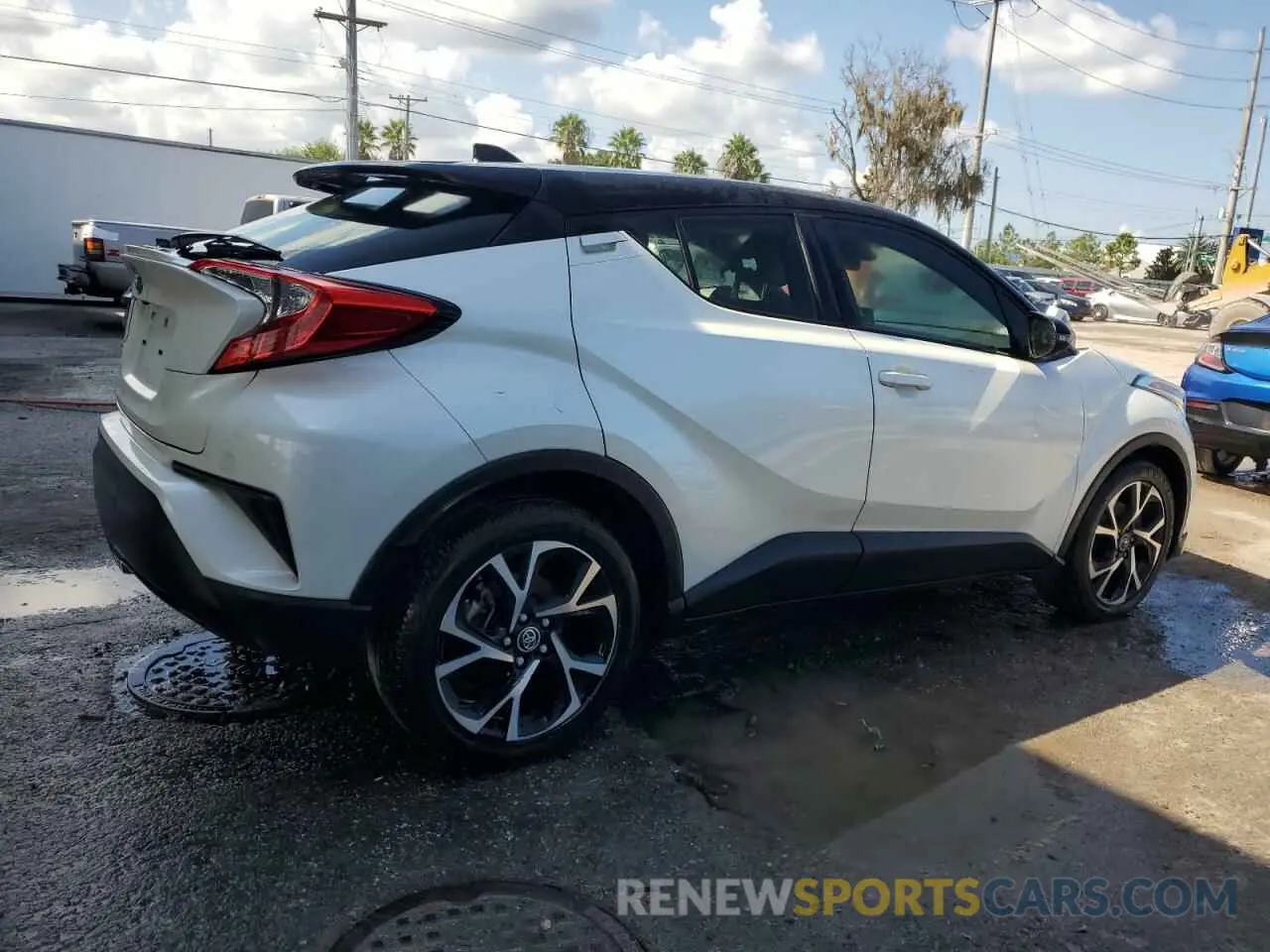 3 Photograph of a damaged car JTNKHMBX2K1021928 TOYOTA C-HR 2019