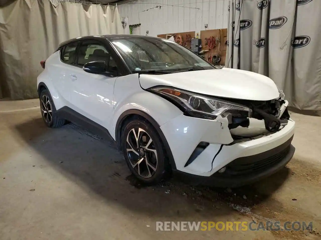 1 Photograph of a damaged car JTNKHMBX2K1026658 TOYOTA C-HR 2019