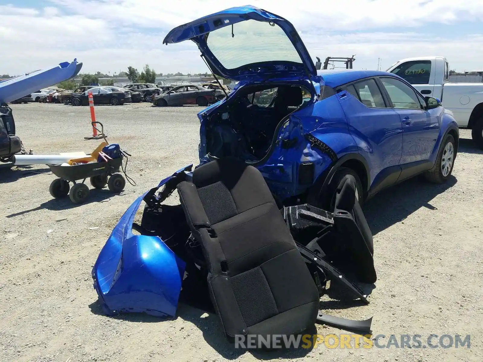 4 Photograph of a damaged car JTNKHMBX2K1028880 TOYOTA C-HR 2019