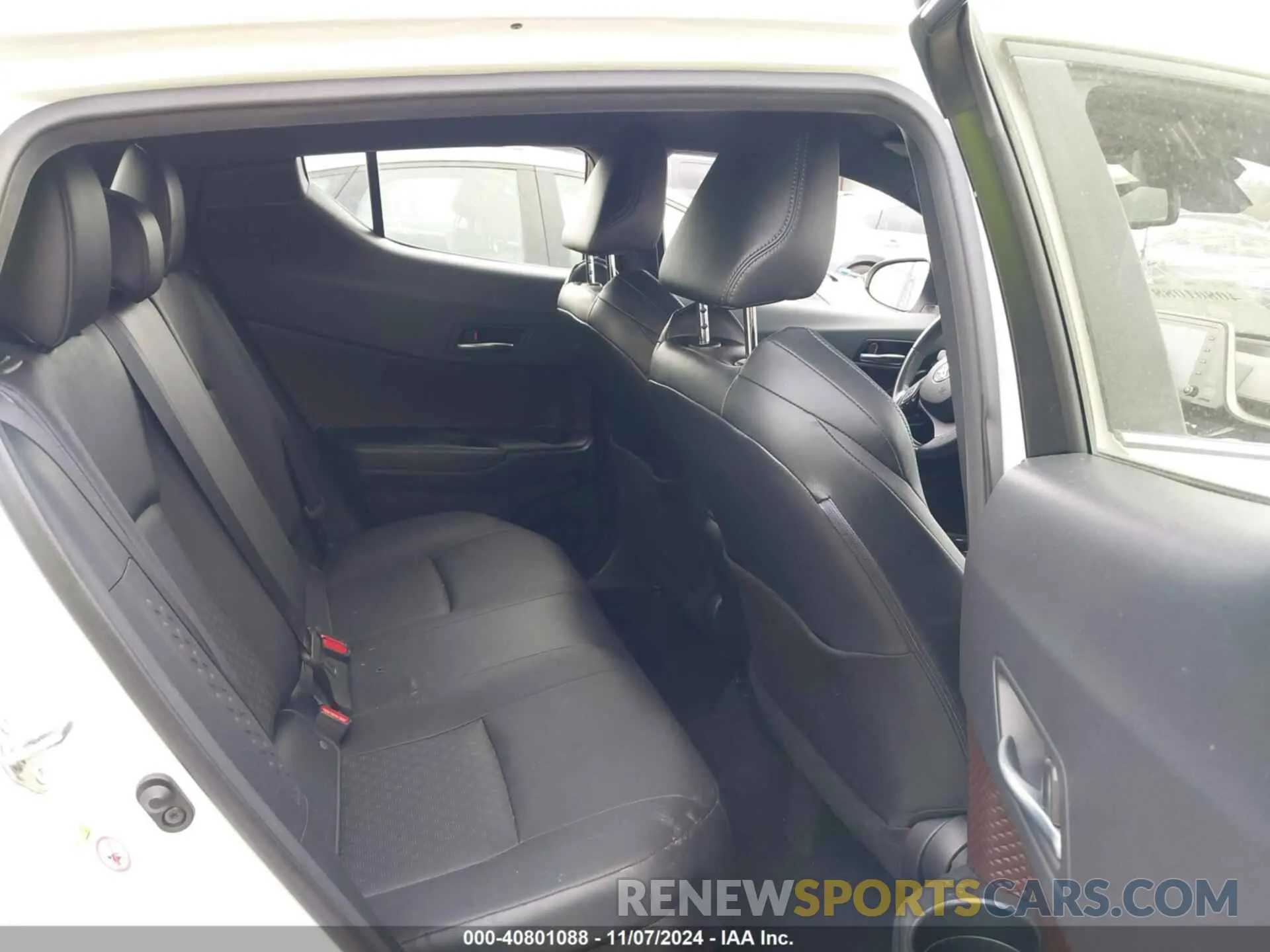 8 Photograph of a damaged car JTNKHMBX2K1032623 TOYOTA C-HR 2019