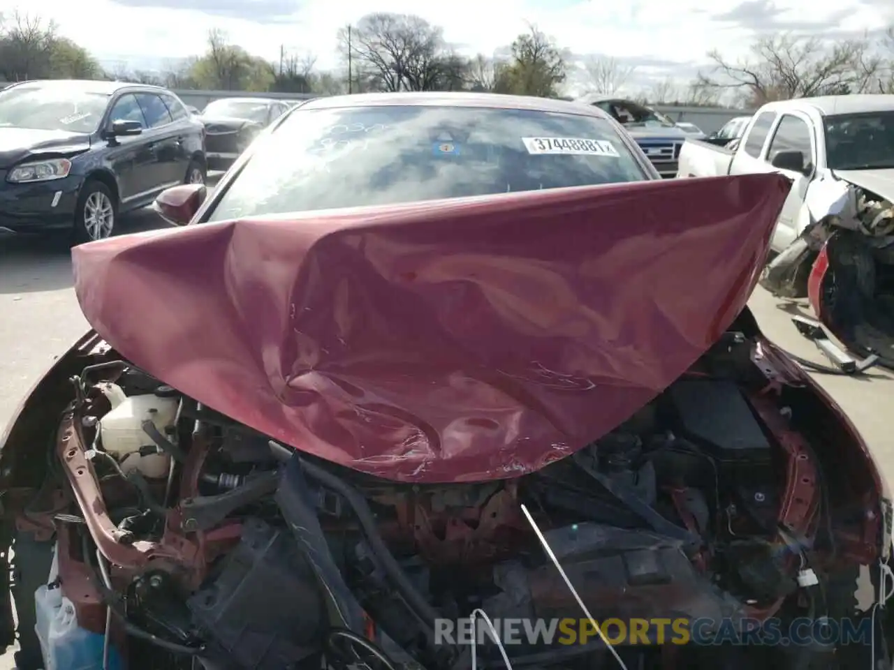 7 Photograph of a damaged car JTNKHMBX2K1047333 TOYOTA C-HR 2019