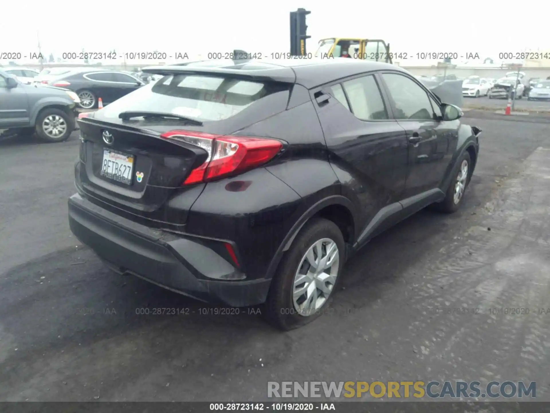 4 Photograph of a damaged car JTNKHMBX3K1013157 TOYOTA C-HR 2019