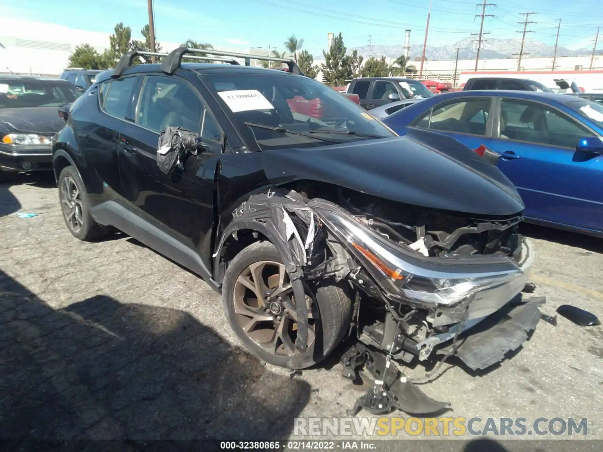 1 Photograph of a damaged car JTNKHMBX3K1014079 TOYOTA C-HR 2019