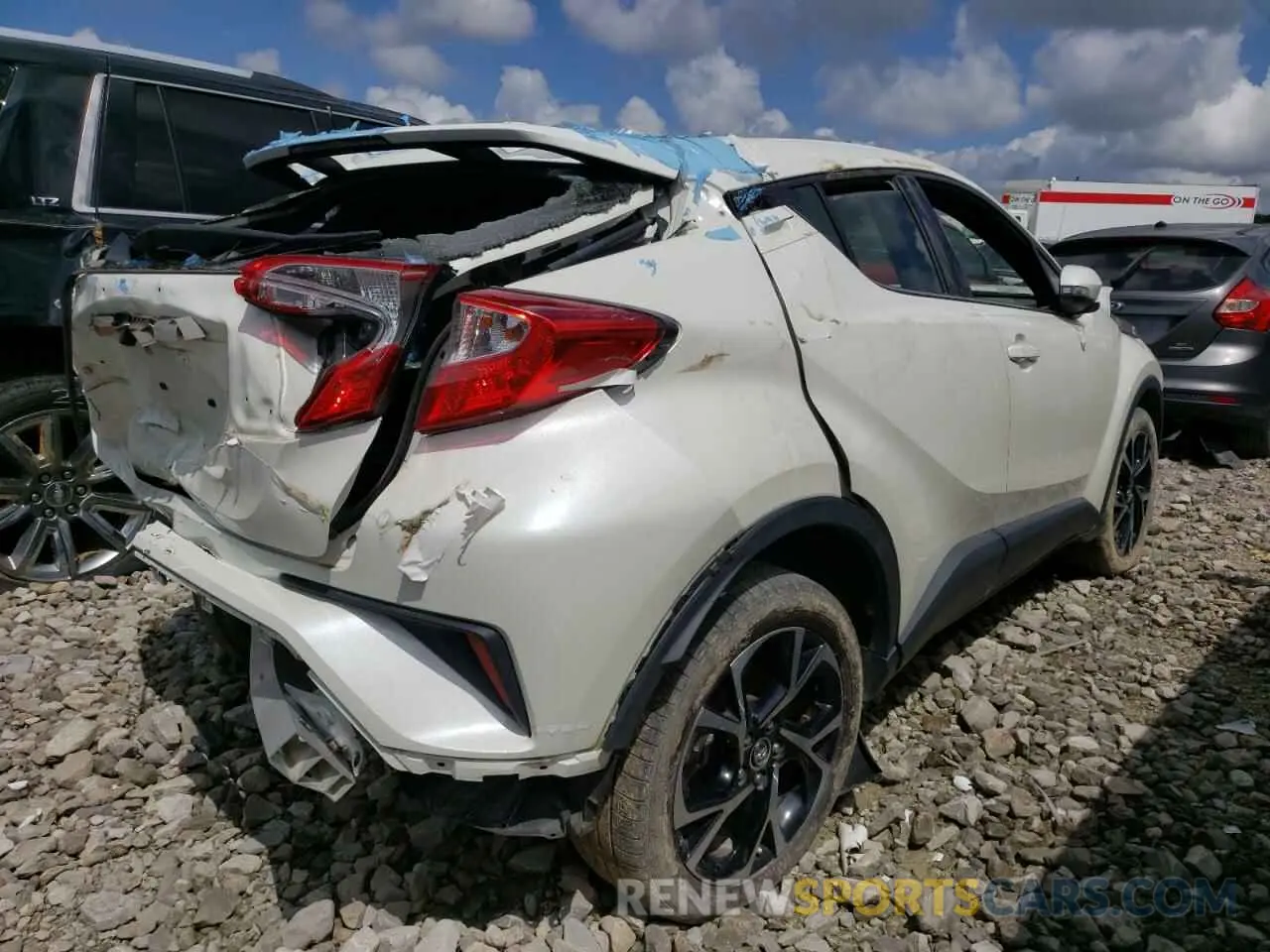 4 Photograph of a damaged car JTNKHMBX3K1024174 TOYOTA C-HR 2019
