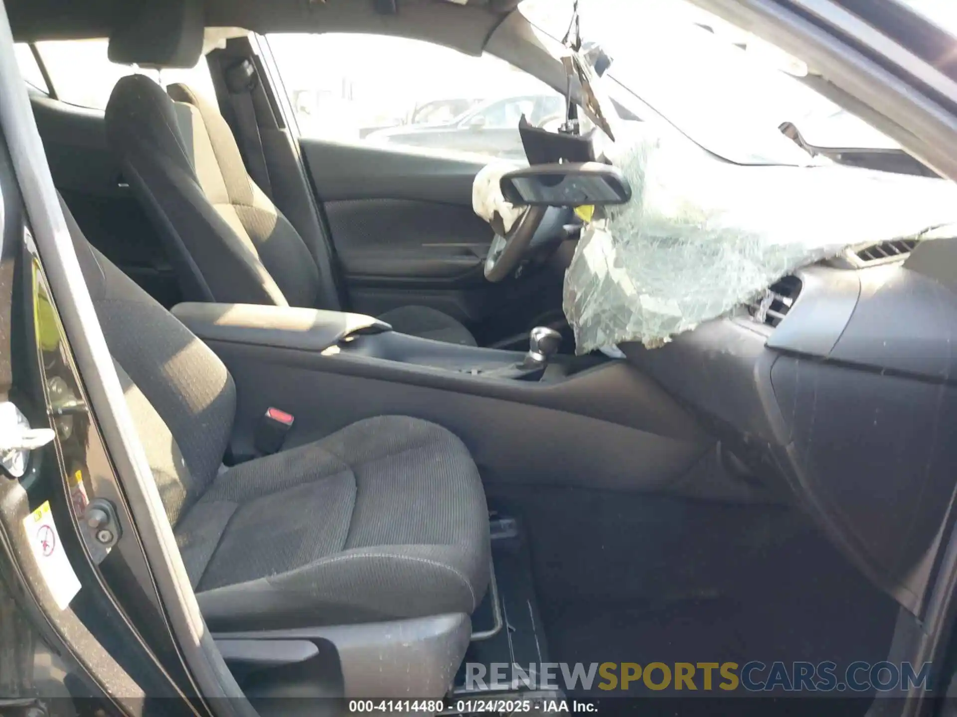 5 Photograph of a damaged car JTNKHMBX3K1038852 TOYOTA C-HR 2019