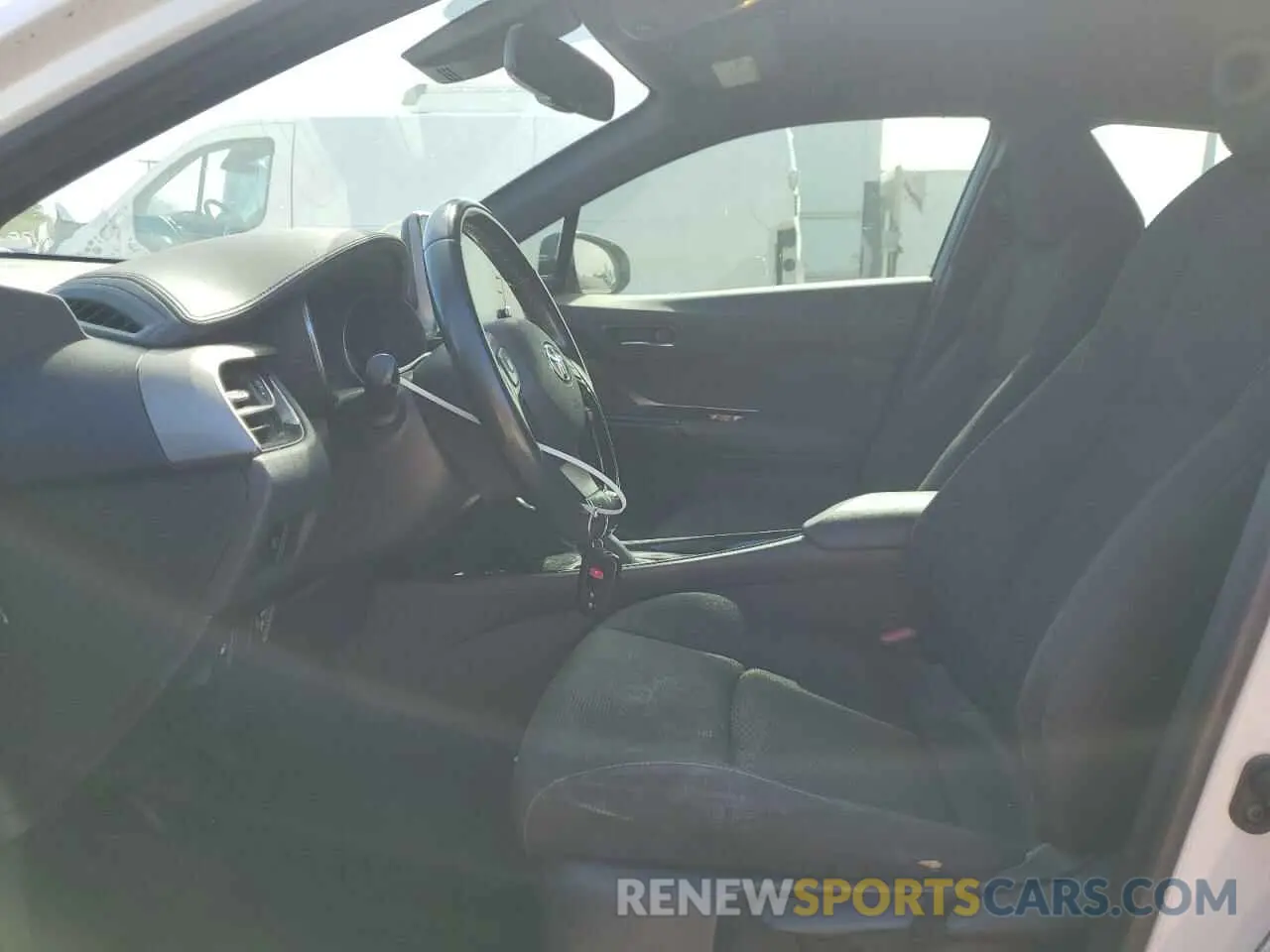 7 Photograph of a damaged car JTNKHMBX3K1043209 TOYOTA C-HR 2019