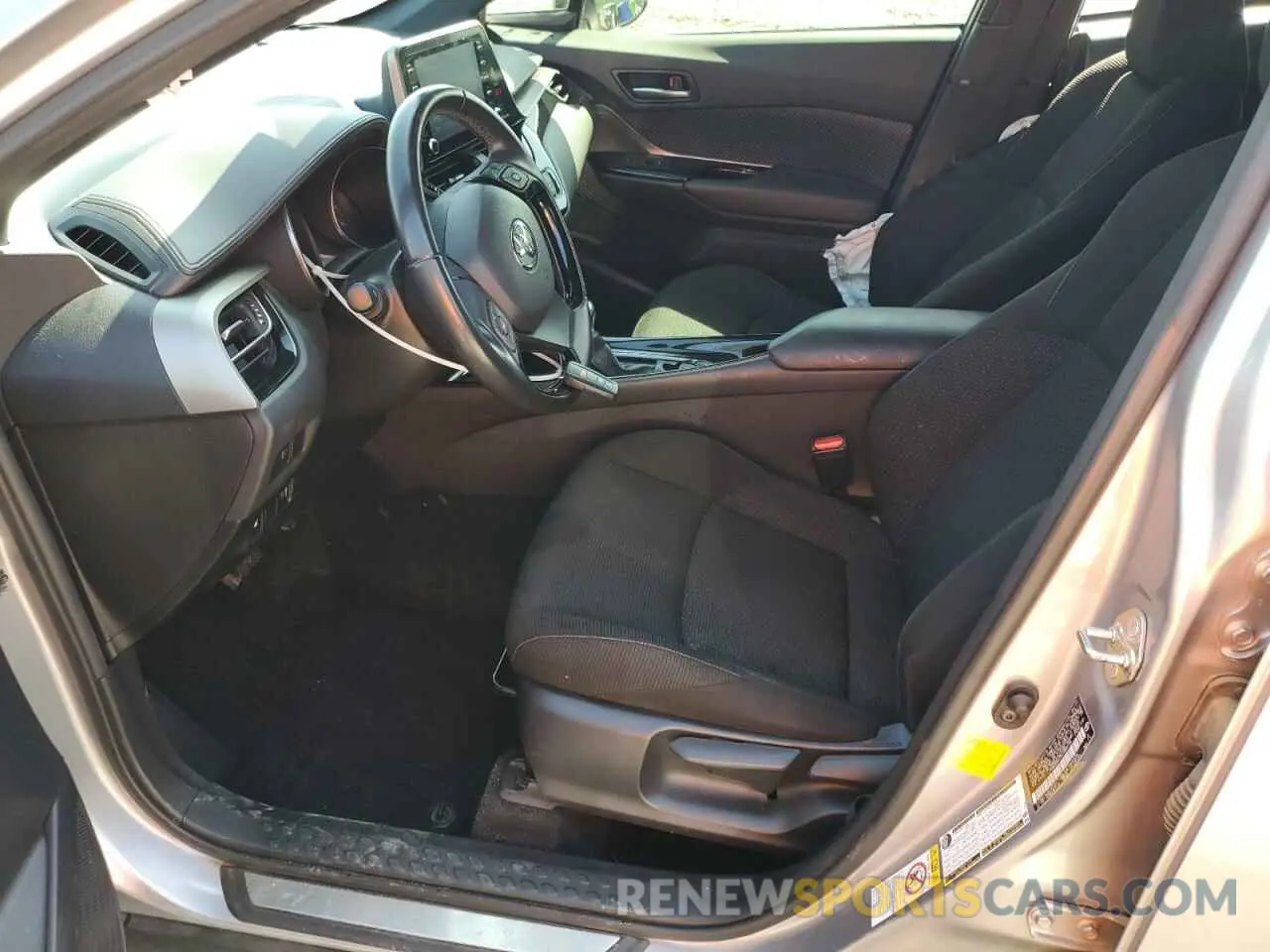 7 Photograph of a damaged car JTNKHMBX3K1050175 TOYOTA C-HR 2019