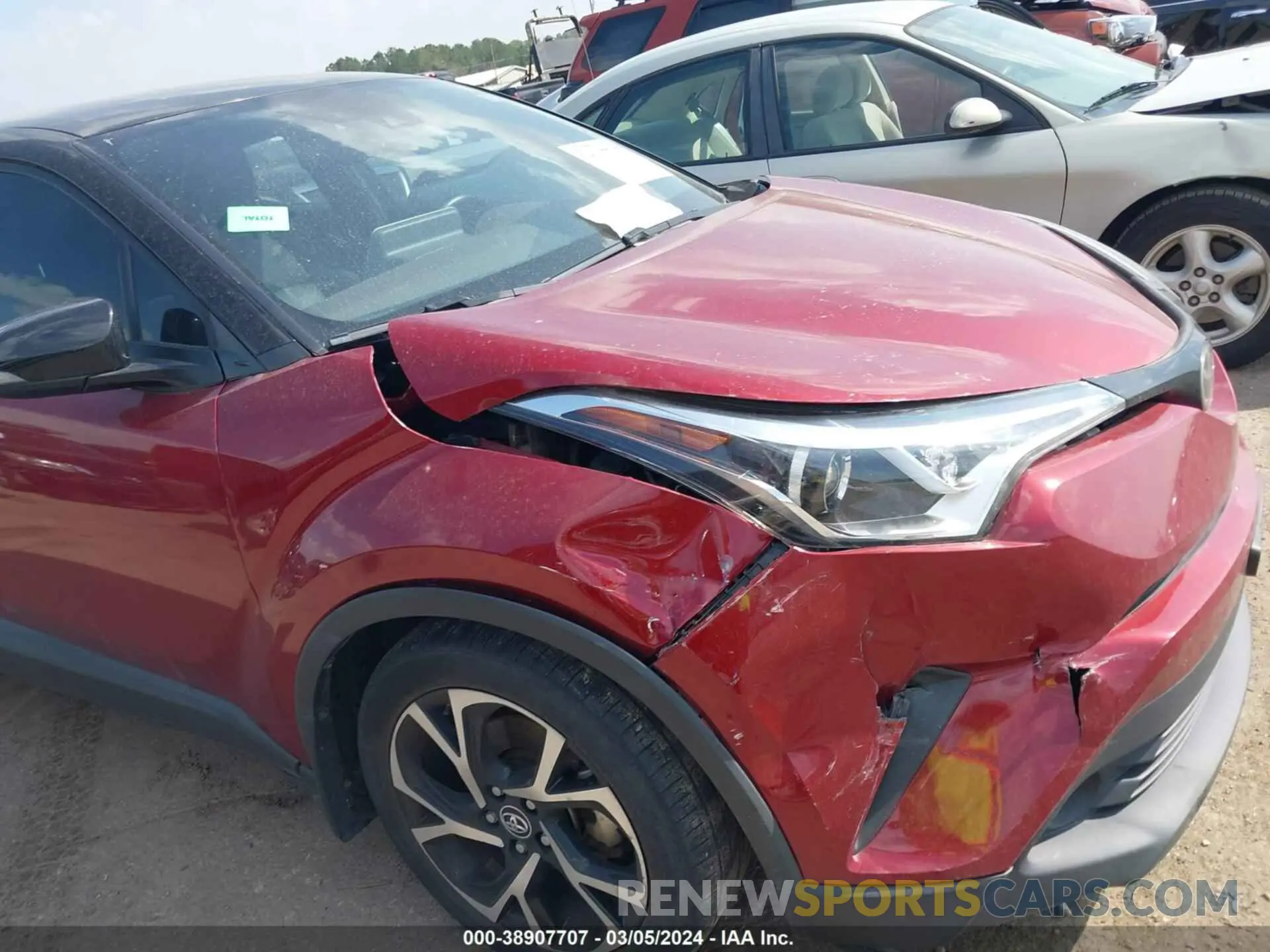 6 Photograph of a damaged car JTNKHMBX4K1013961 TOYOTA C-HR 2019