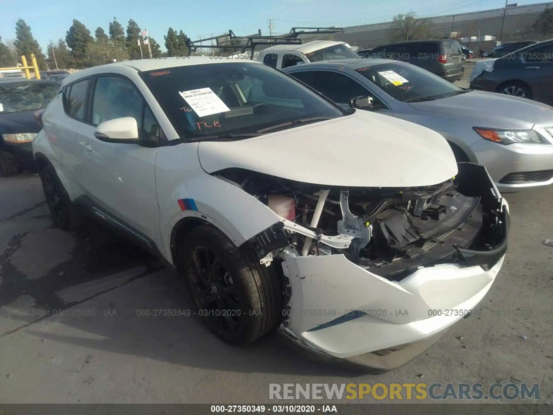 1 Photograph of a damaged car JTNKHMBX4K1021218 TOYOTA C-HR 2019