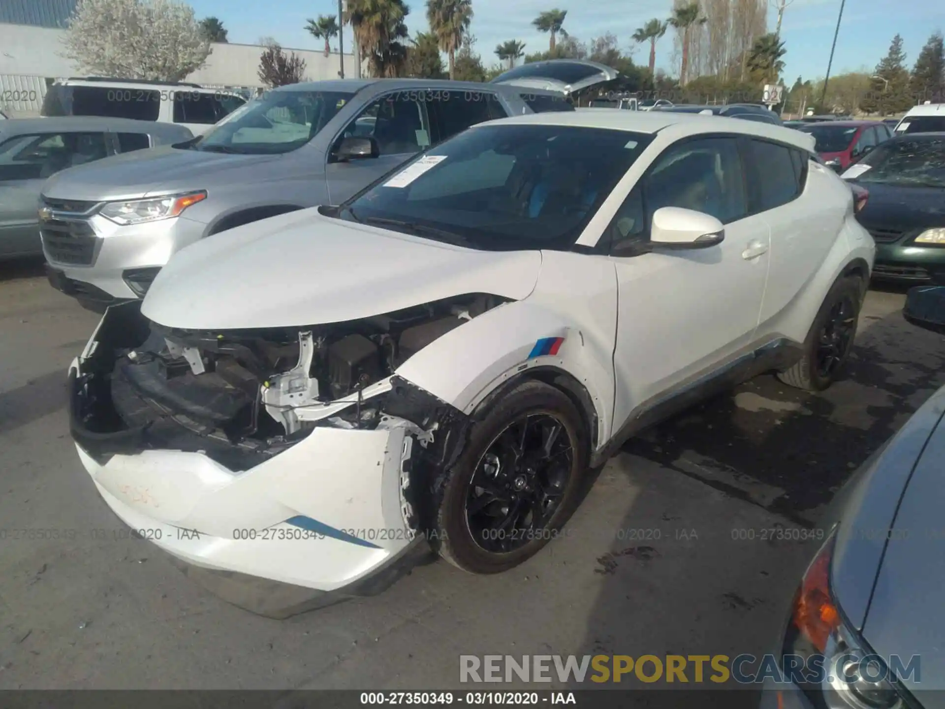 2 Photograph of a damaged car JTNKHMBX4K1021218 TOYOTA C-HR 2019