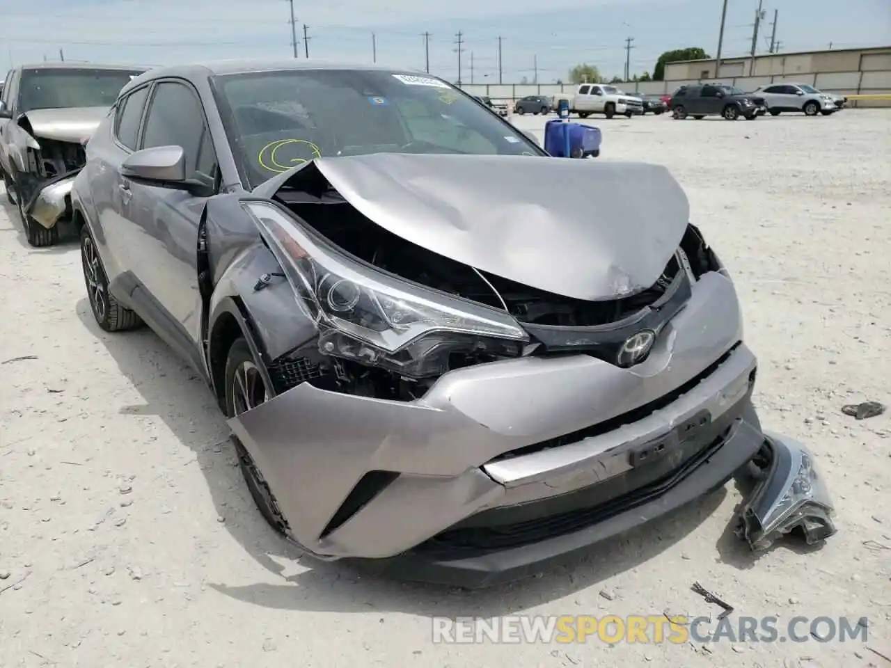 1 Photograph of a damaged car JTNKHMBX4K1021431 TOYOTA C-HR 2019