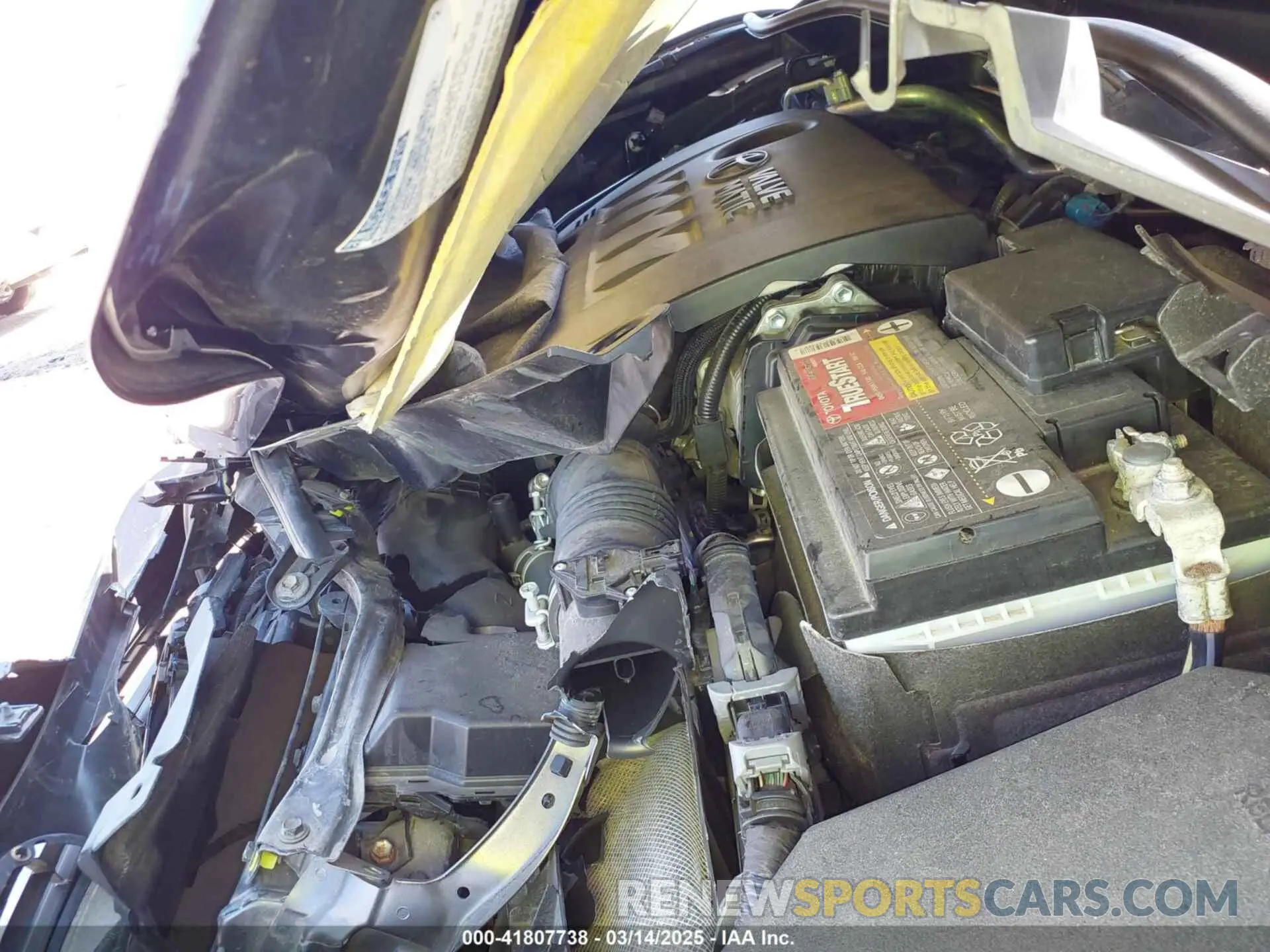 10 Photograph of a damaged car JTNKHMBX4K1025527 TOYOTA C-HR 2019