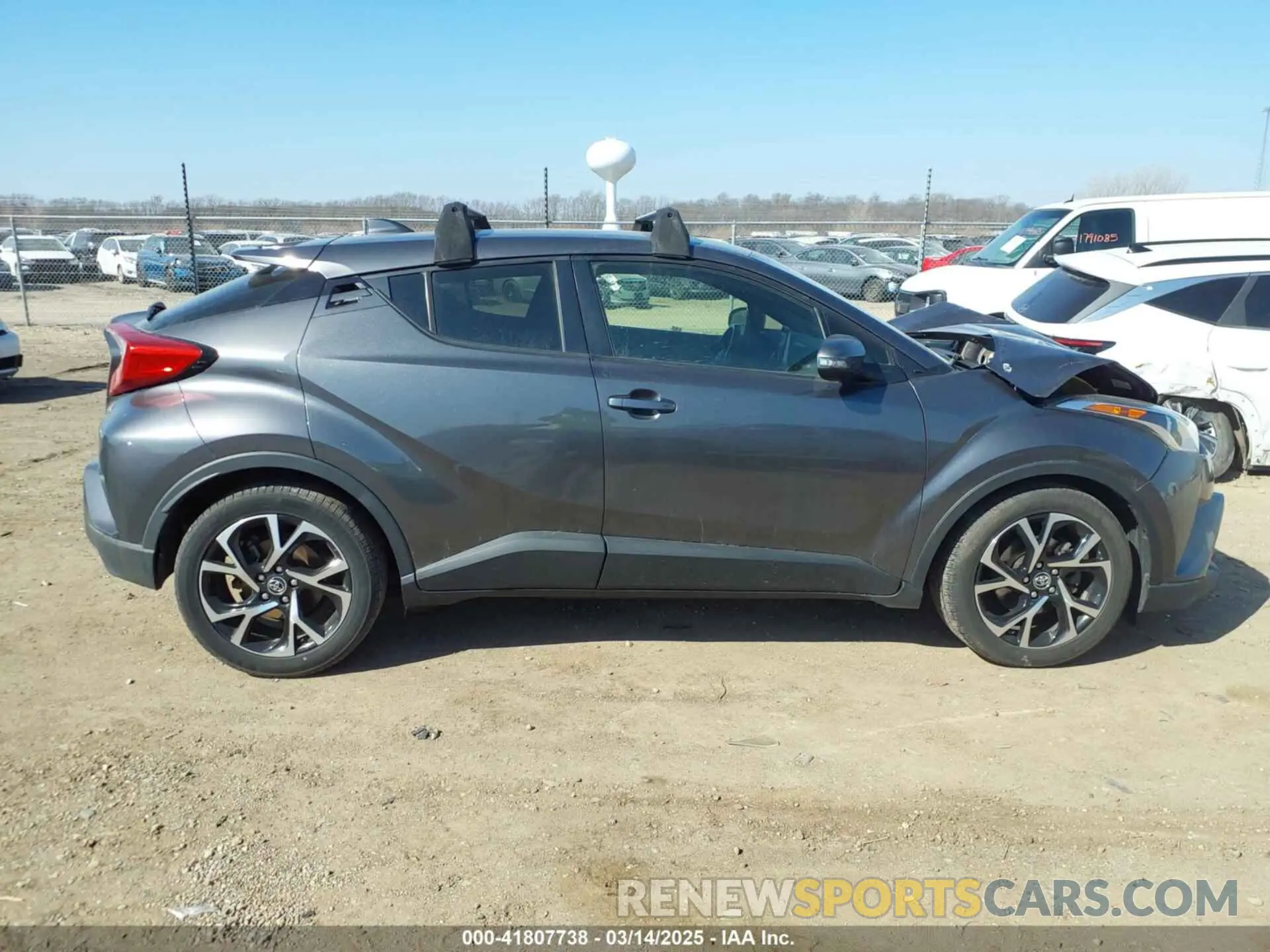 14 Photograph of a damaged car JTNKHMBX4K1025527 TOYOTA C-HR 2019
