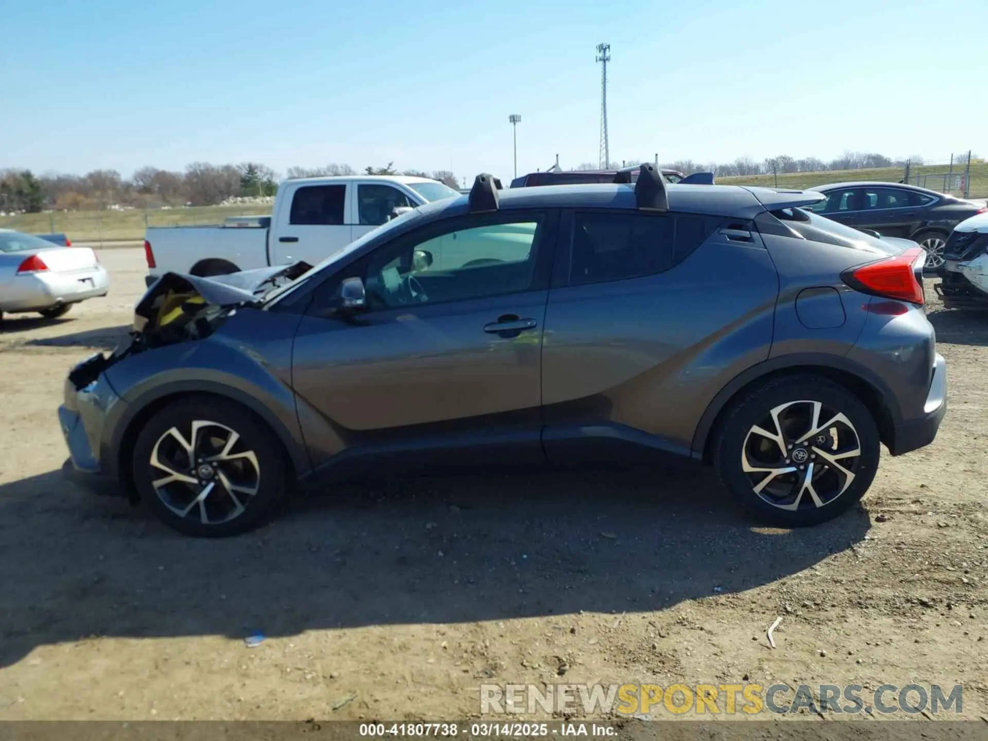 15 Photograph of a damaged car JTNKHMBX4K1025527 TOYOTA C-HR 2019