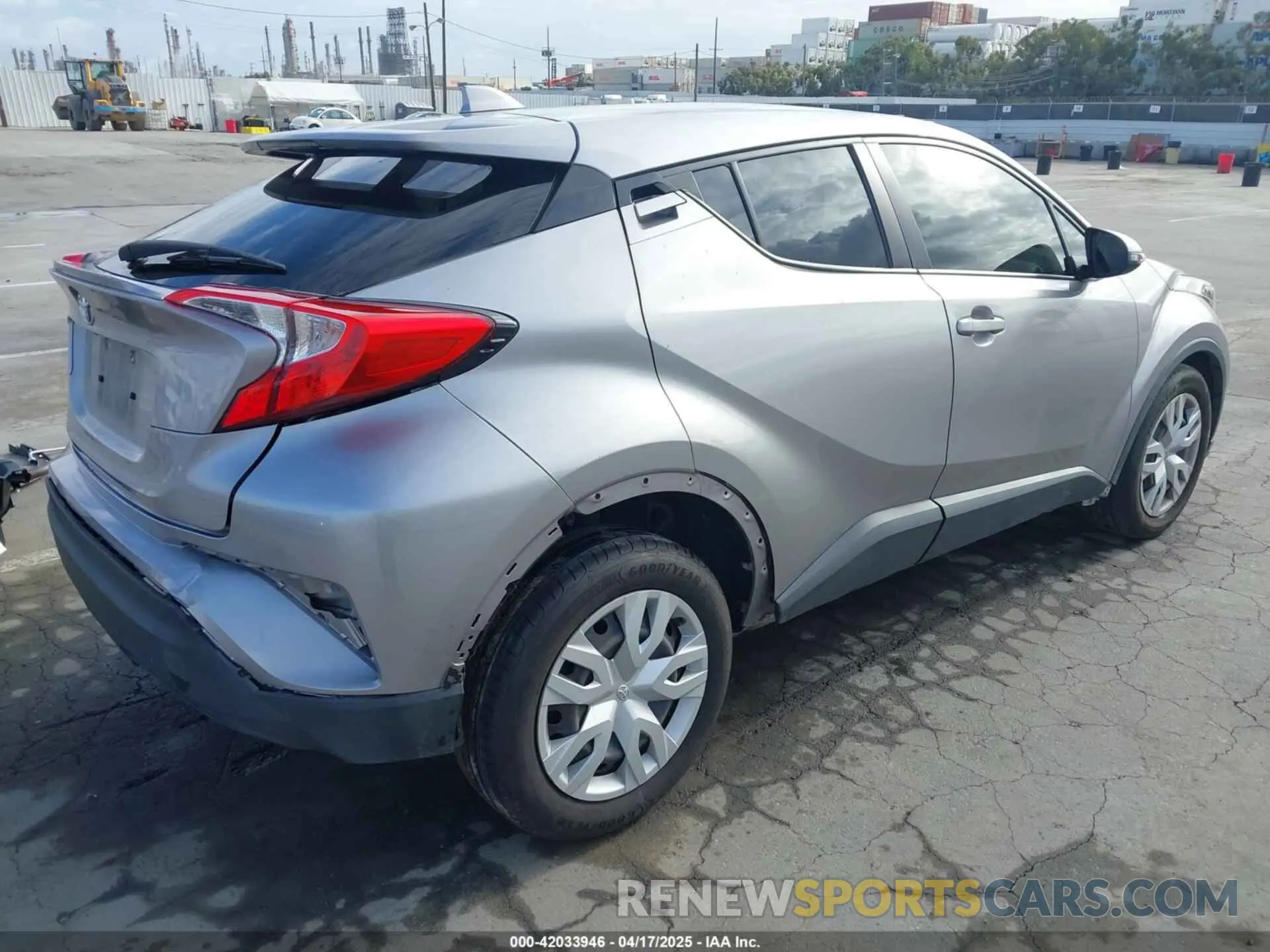 4 Photograph of a damaged car JTNKHMBX4K1025673 TOYOTA C-HR 2019