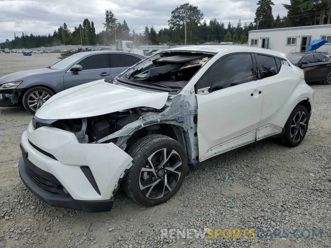 1 Photograph of a damaged car JTNKHMBX4K1039220 TOYOTA C-HR 2019