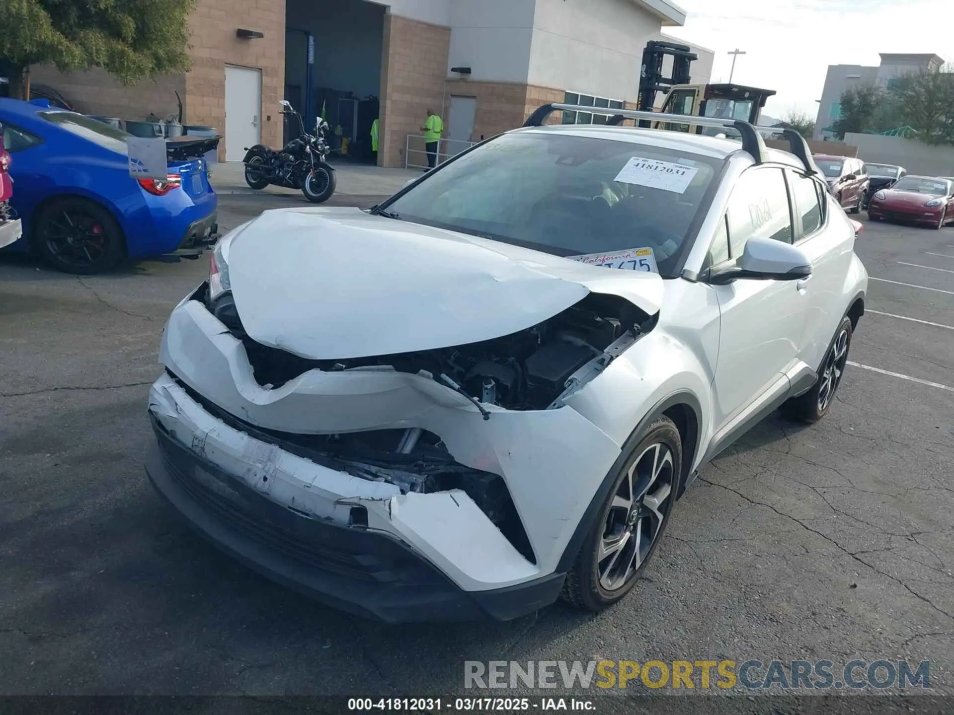 2 Photograph of a damaged car JTNKHMBX4K1040772 TOYOTA C-HR 2019