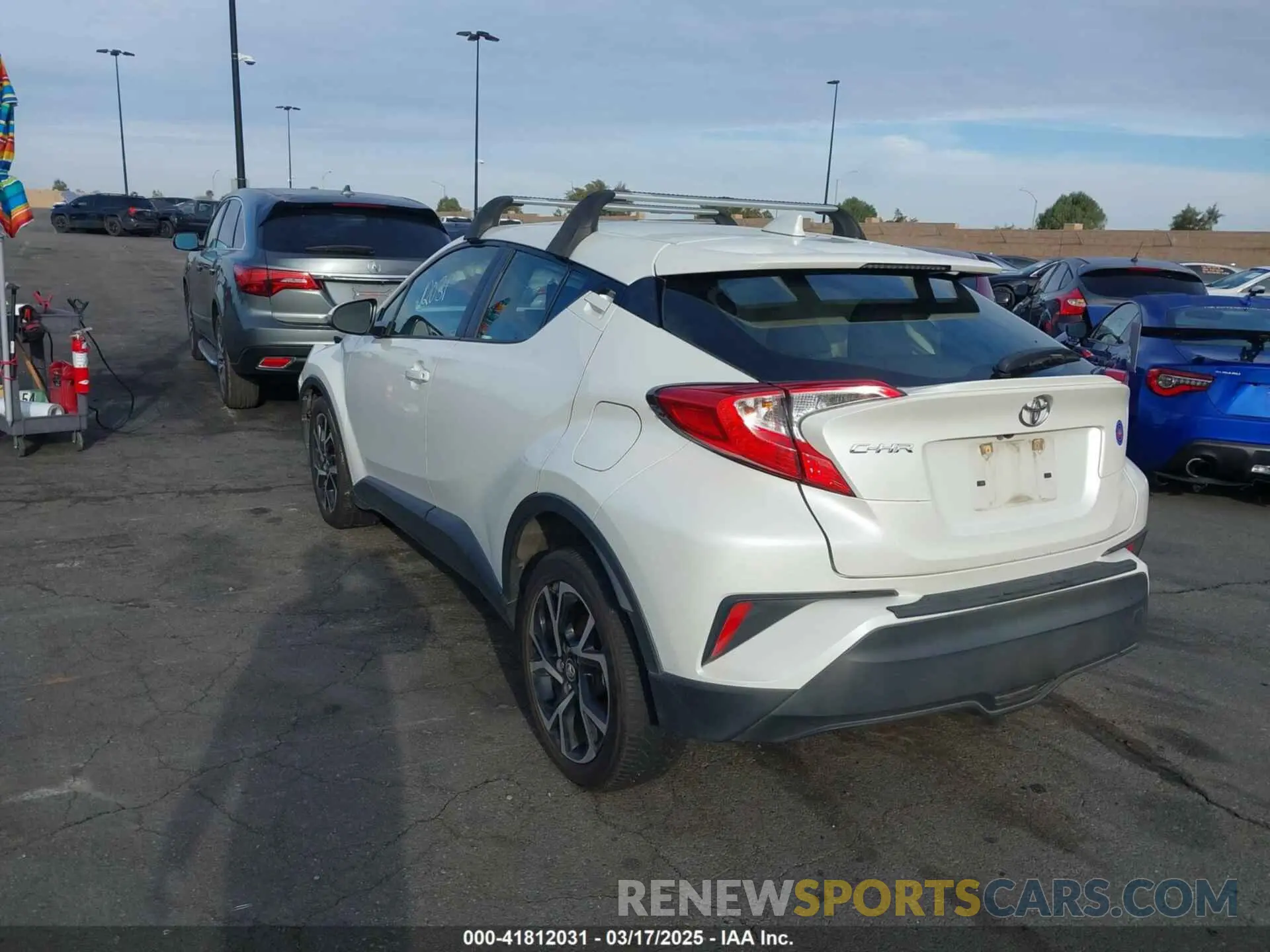 3 Photograph of a damaged car JTNKHMBX4K1040772 TOYOTA C-HR 2019