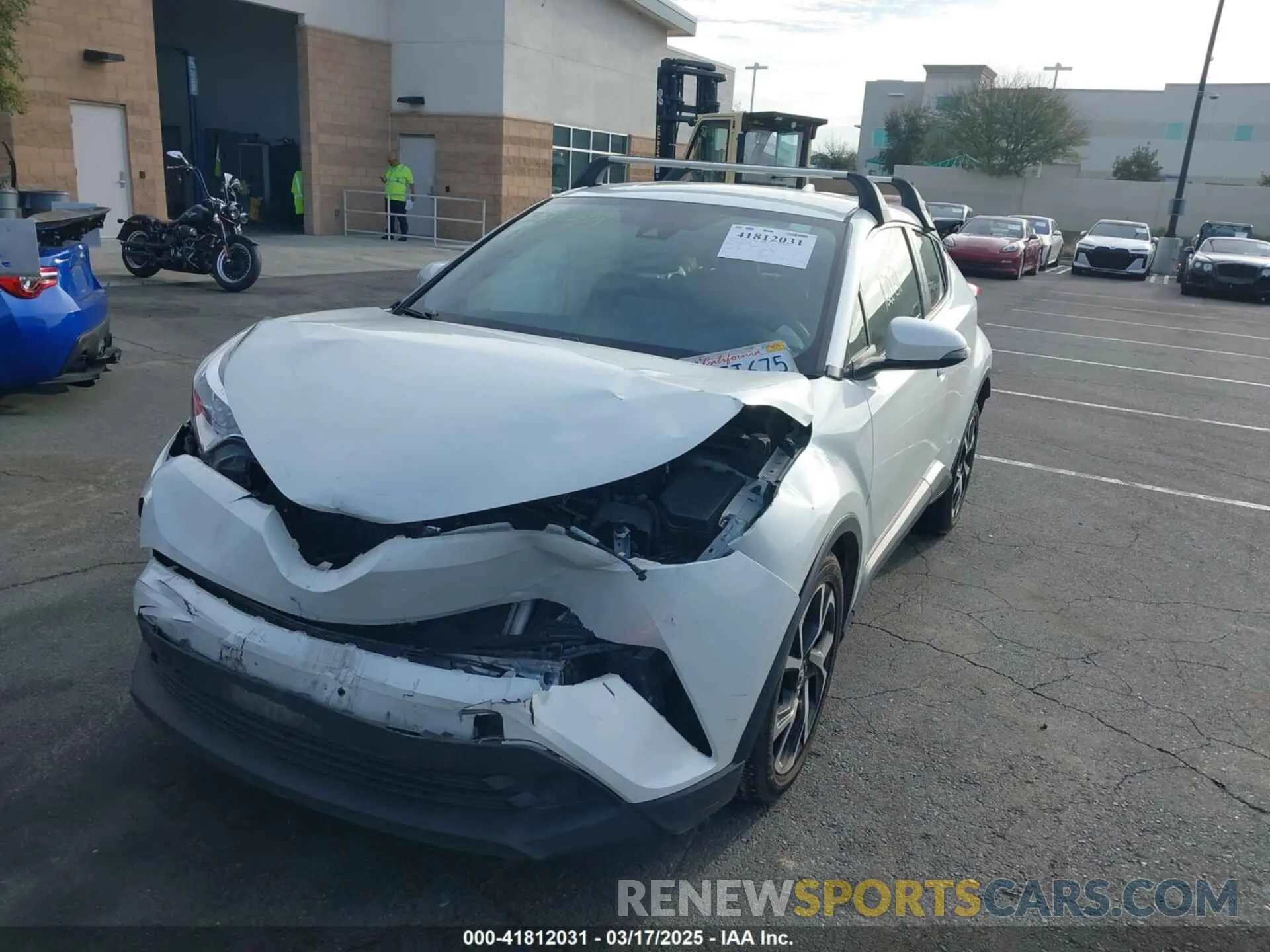 6 Photograph of a damaged car JTNKHMBX4K1040772 TOYOTA C-HR 2019