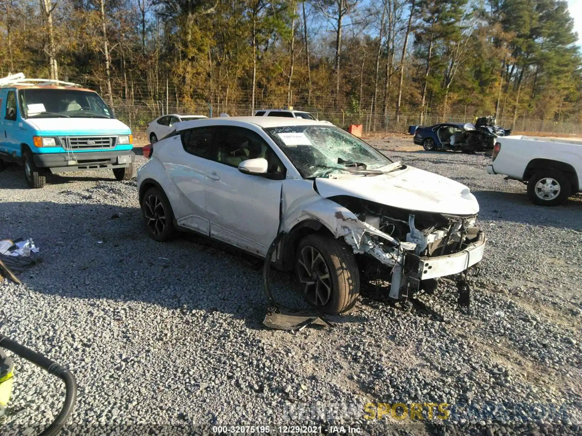 1 Photograph of a damaged car JTNKHMBX4K1046071 TOYOTA C-HR 2019