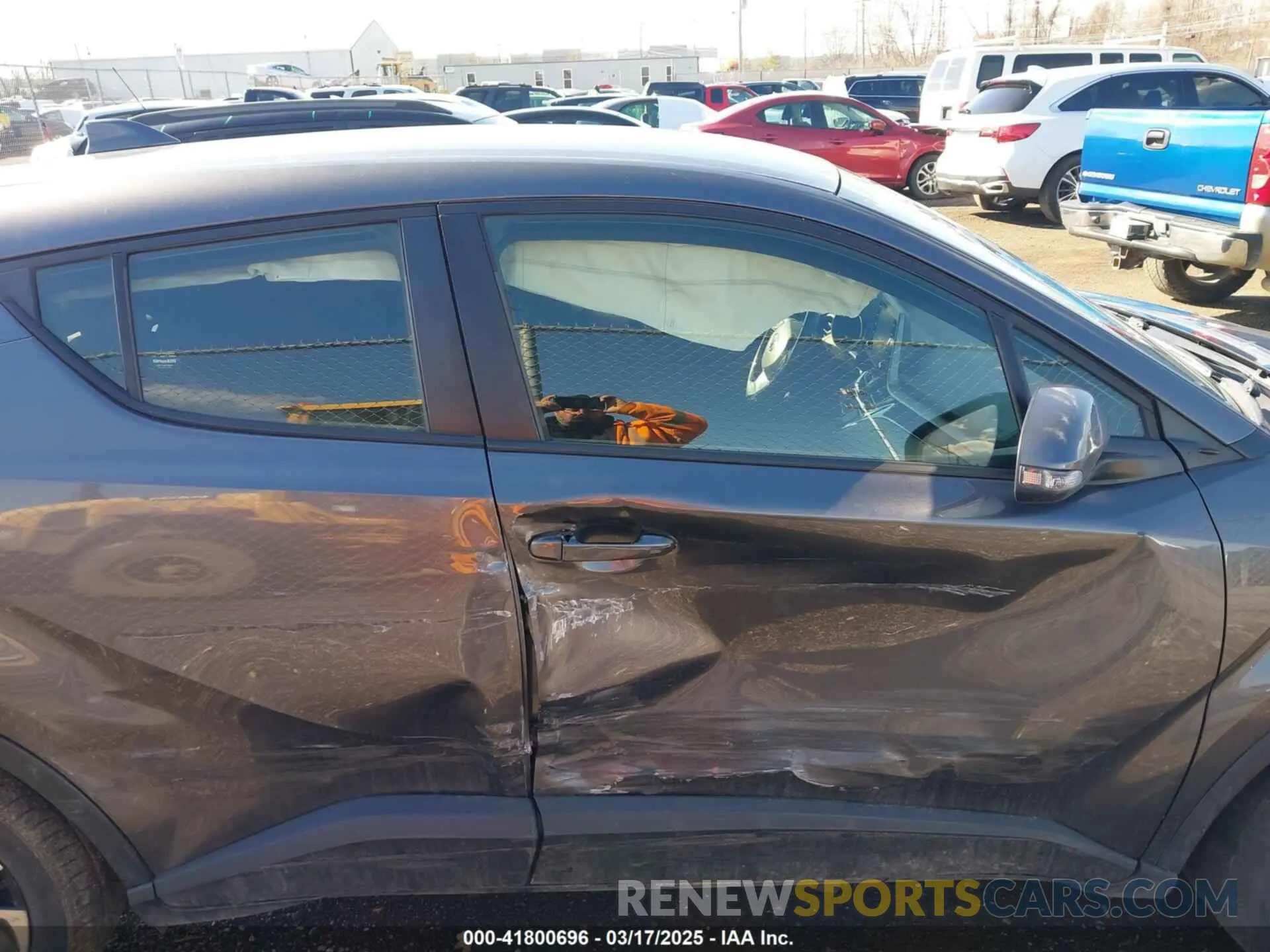 13 Photograph of a damaged car JTNKHMBX4K1048614 TOYOTA C-HR 2019