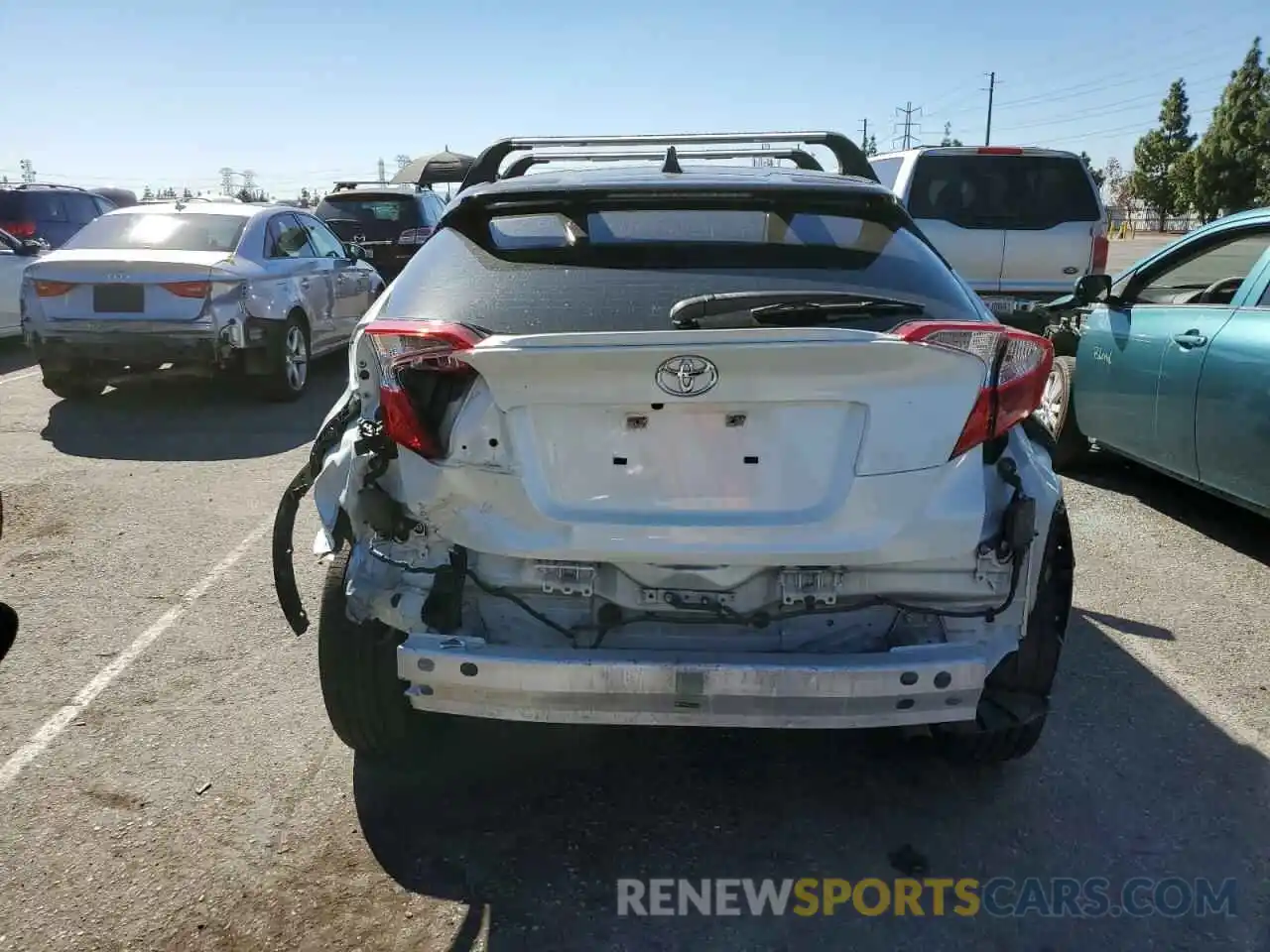 9 Photograph of a damaged car JTNKHMBX4K1049777 TOYOTA C-HR 2019