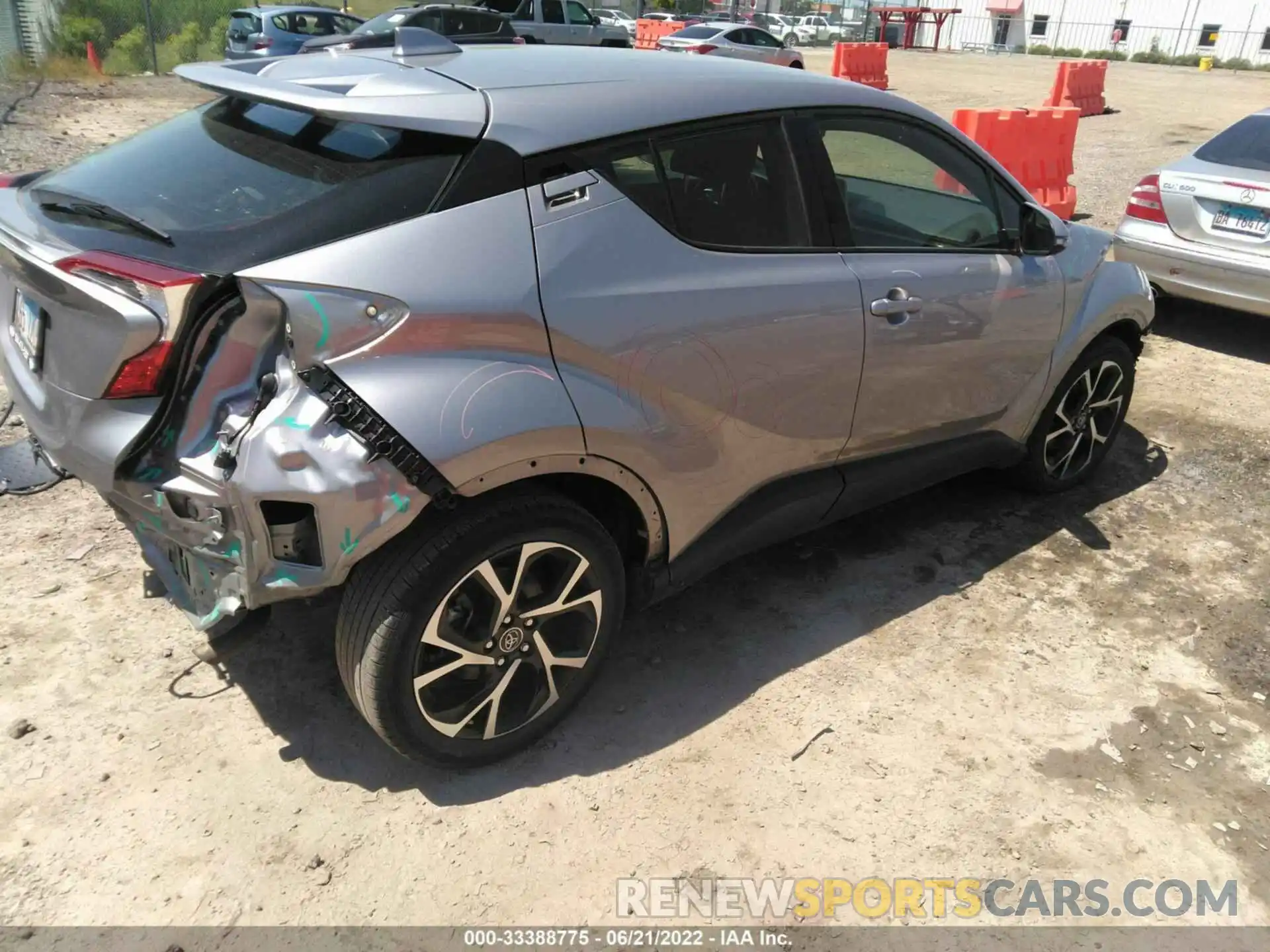 4 Photograph of a damaged car JTNKHMBX4K1052159 TOYOTA C-HR 2019