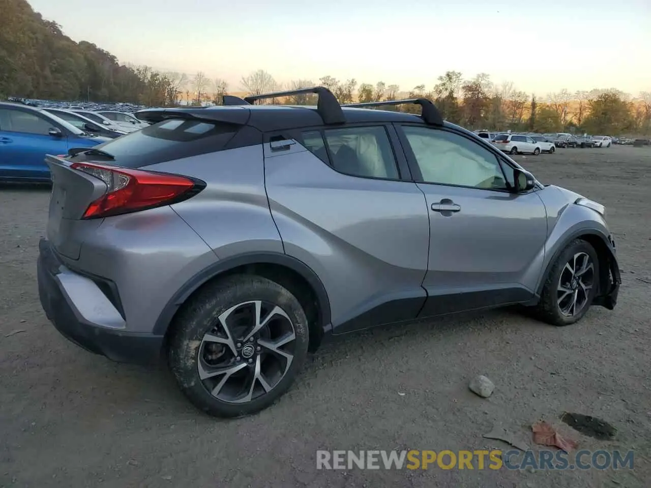 3 Photograph of a damaged car JTNKHMBX4K1054588 TOYOTA C-HR 2019