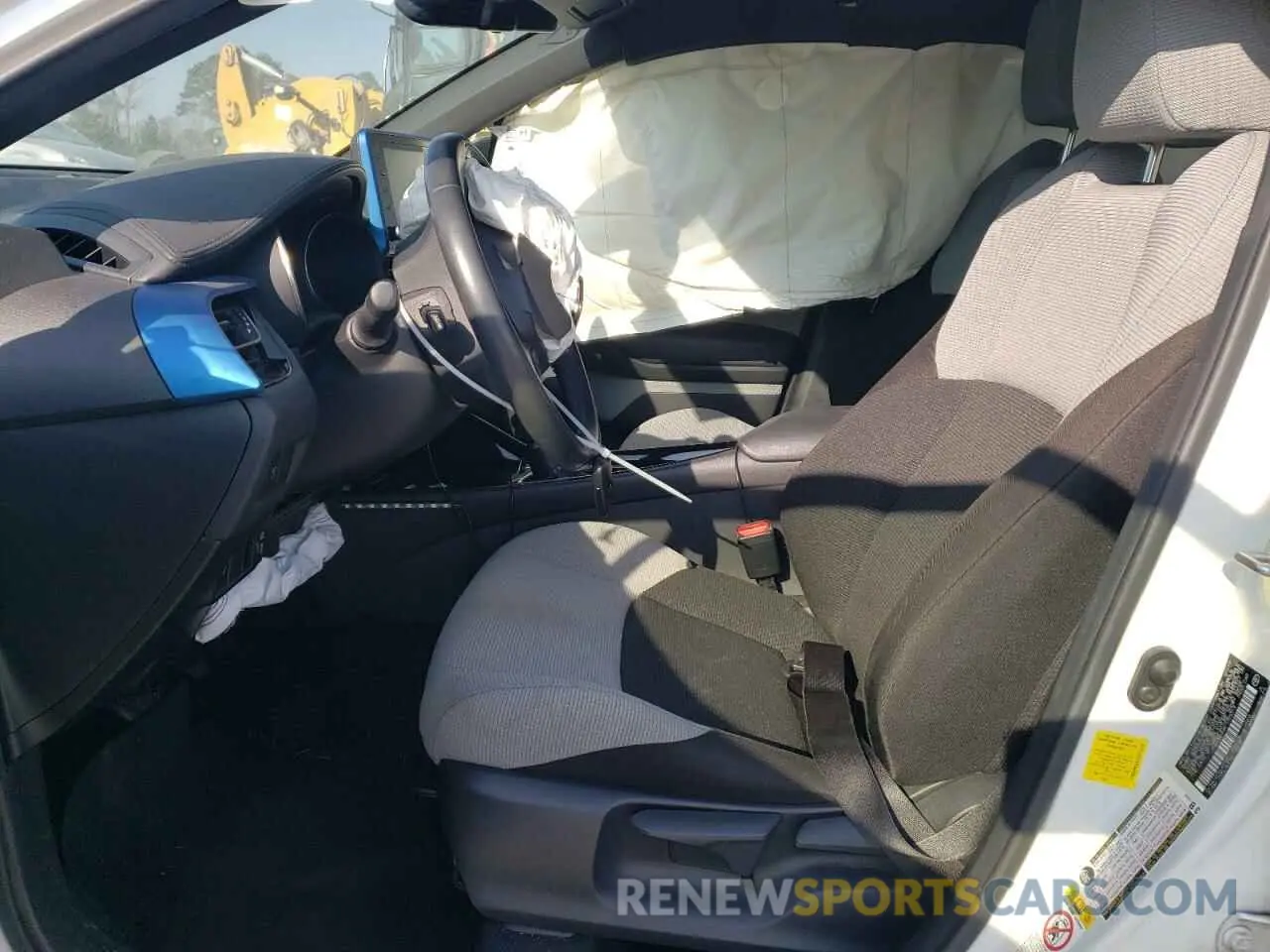 7 Photograph of a damaged car JTNKHMBX4K1055319 TOYOTA C-HR 2019