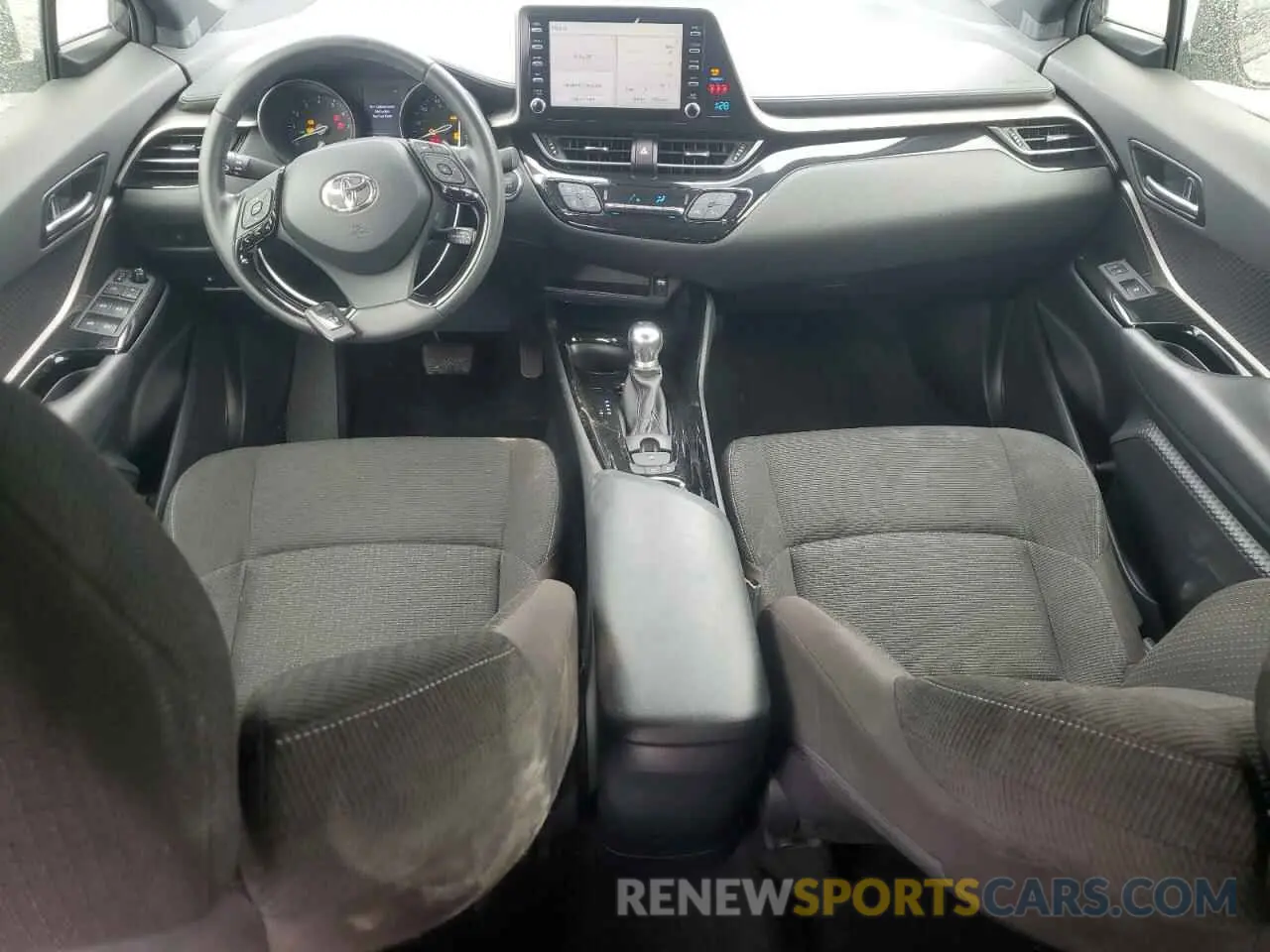 8 Photograph of a damaged car JTNKHMBX4K1061119 TOYOTA C-HR 2019