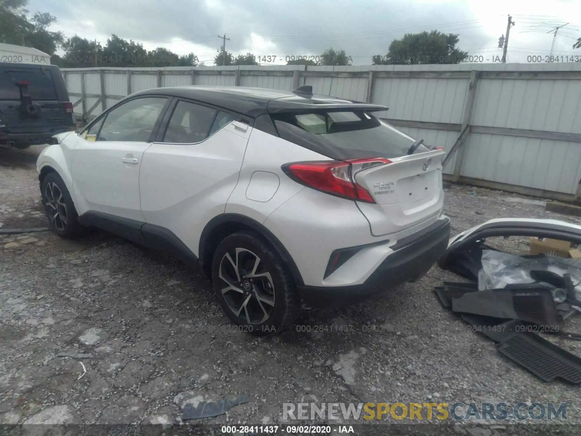 3 Photograph of a damaged car JTNKHMBX4K1061931 TOYOTA C-HR 2019