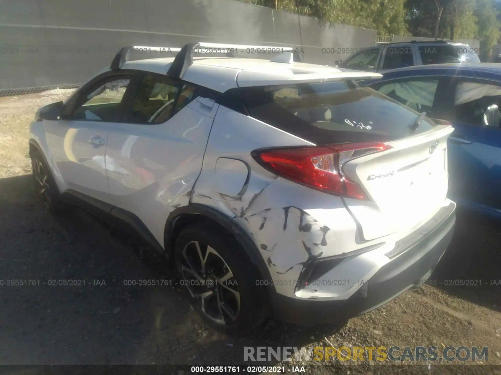 3 Photograph of a damaged car JTNKHMBX5K1040196 TOYOTA C-HR 2019