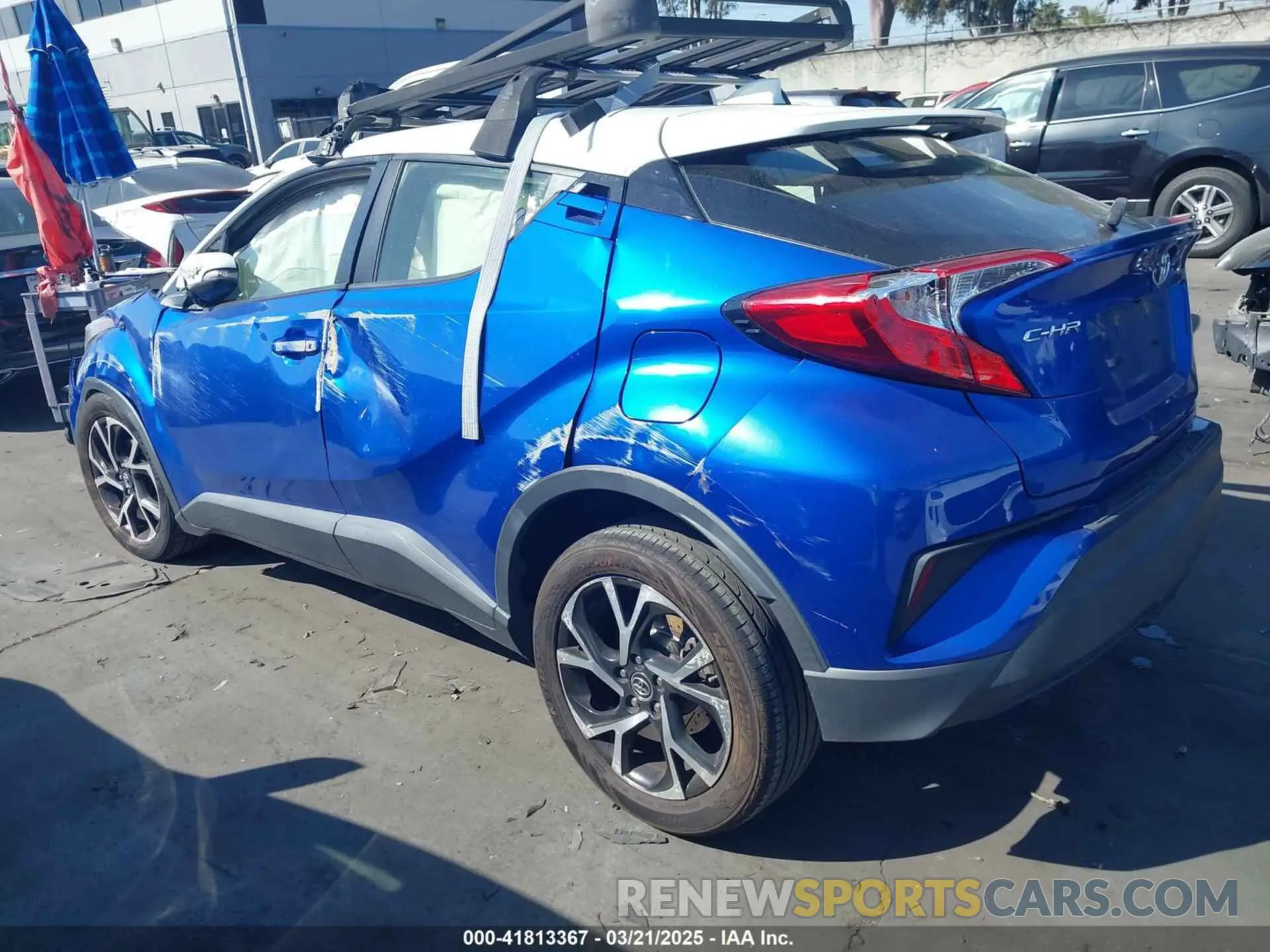 3 Photograph of a damaged car JTNKHMBX5K1043079 TOYOTA C-HR 2019