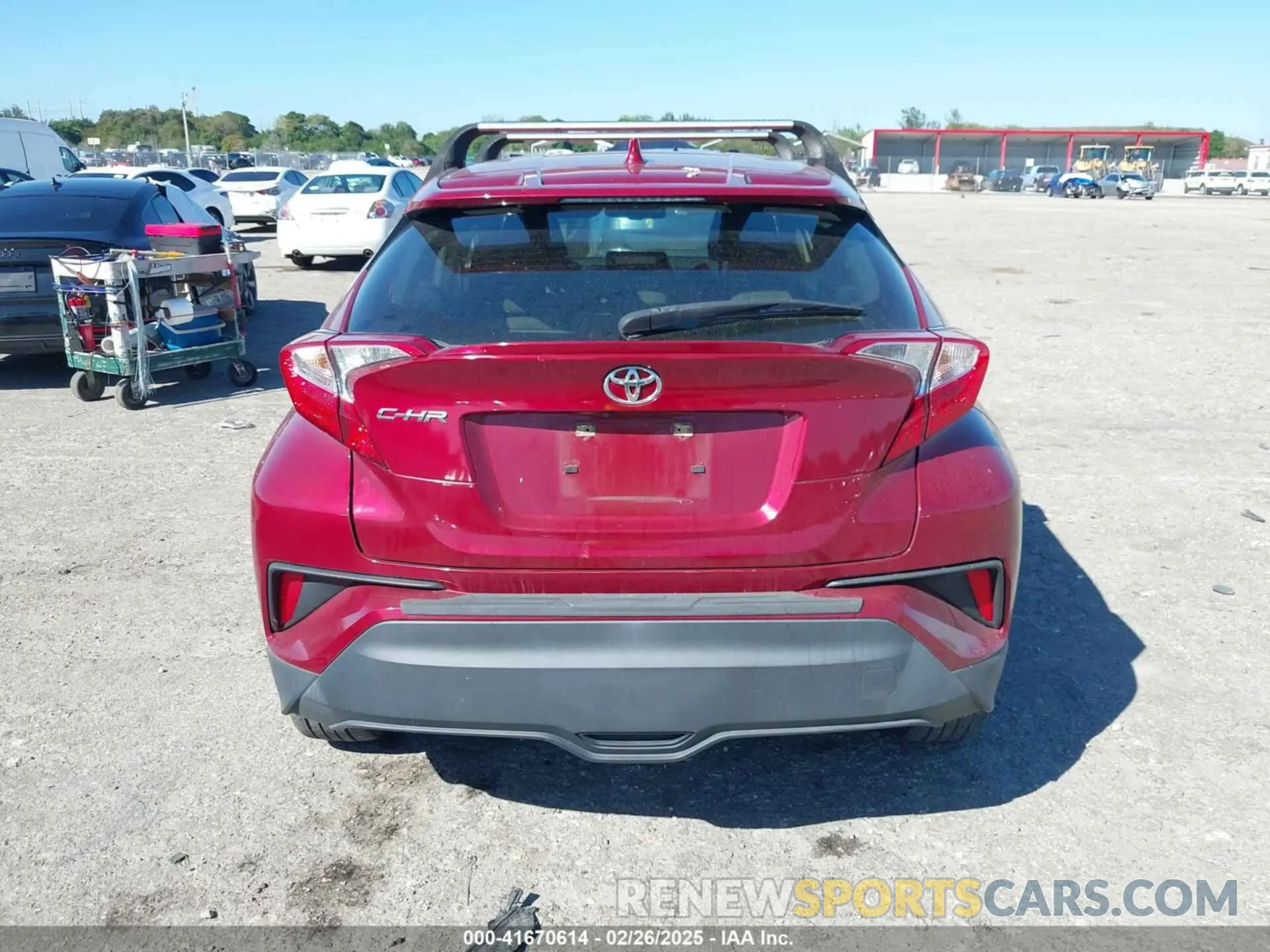 17 Photograph of a damaged car JTNKHMBX5K1044846 TOYOTA C-HR 2019