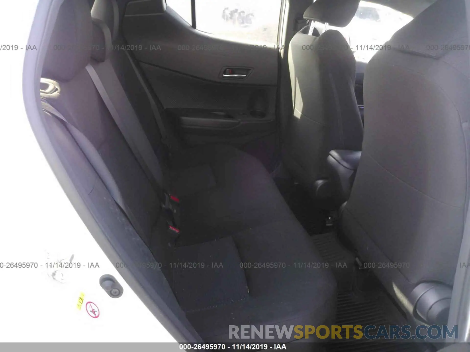 8 Photograph of a damaged car JTNKHMBX5K1048699 TOYOTA C-HR 2019