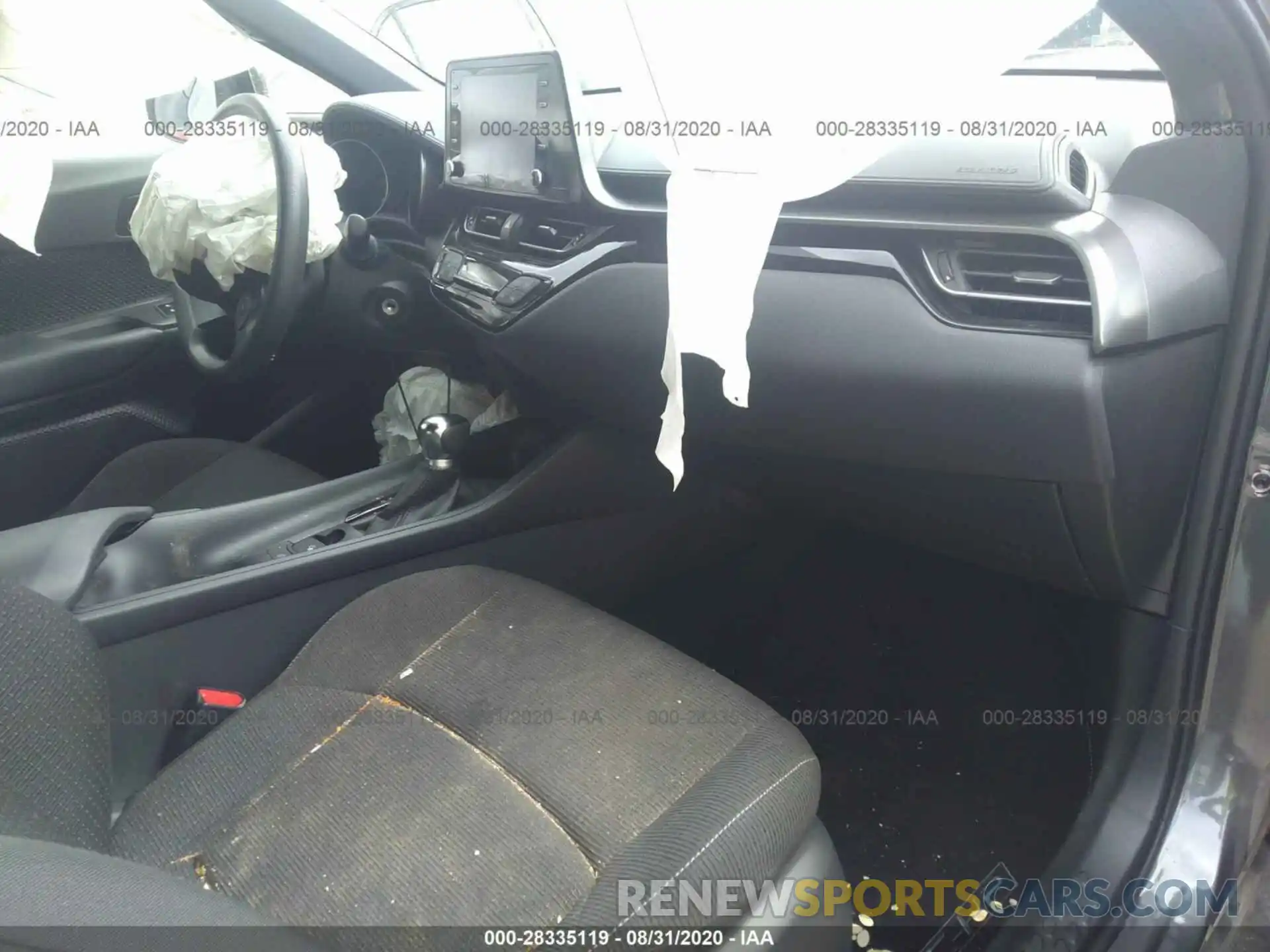 5 Photograph of a damaged car JTNKHMBX5K1052719 TOYOTA C-HR 2019