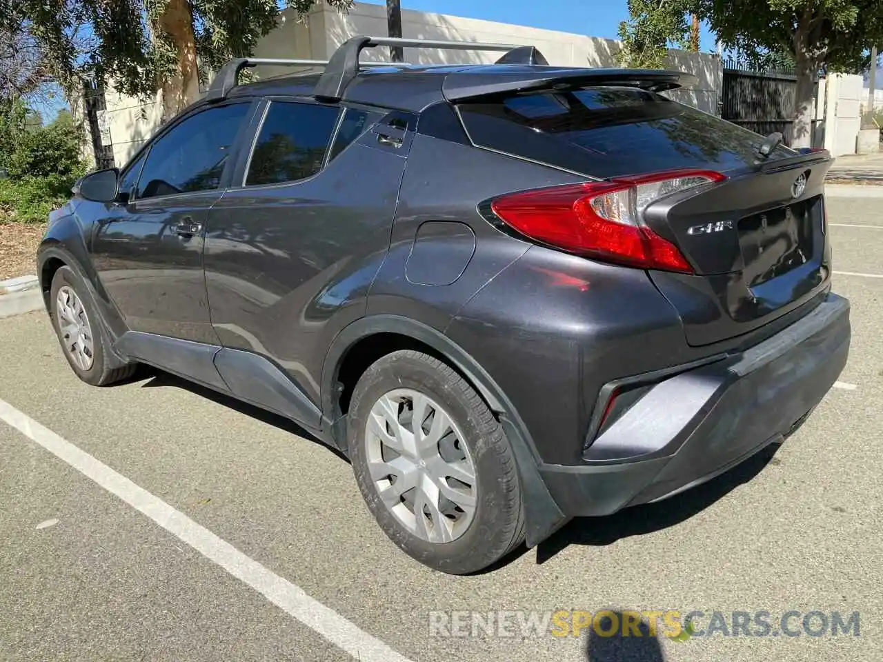 3 Photograph of a damaged car JTNKHMBX5K1056608 TOYOTA C-HR 2019