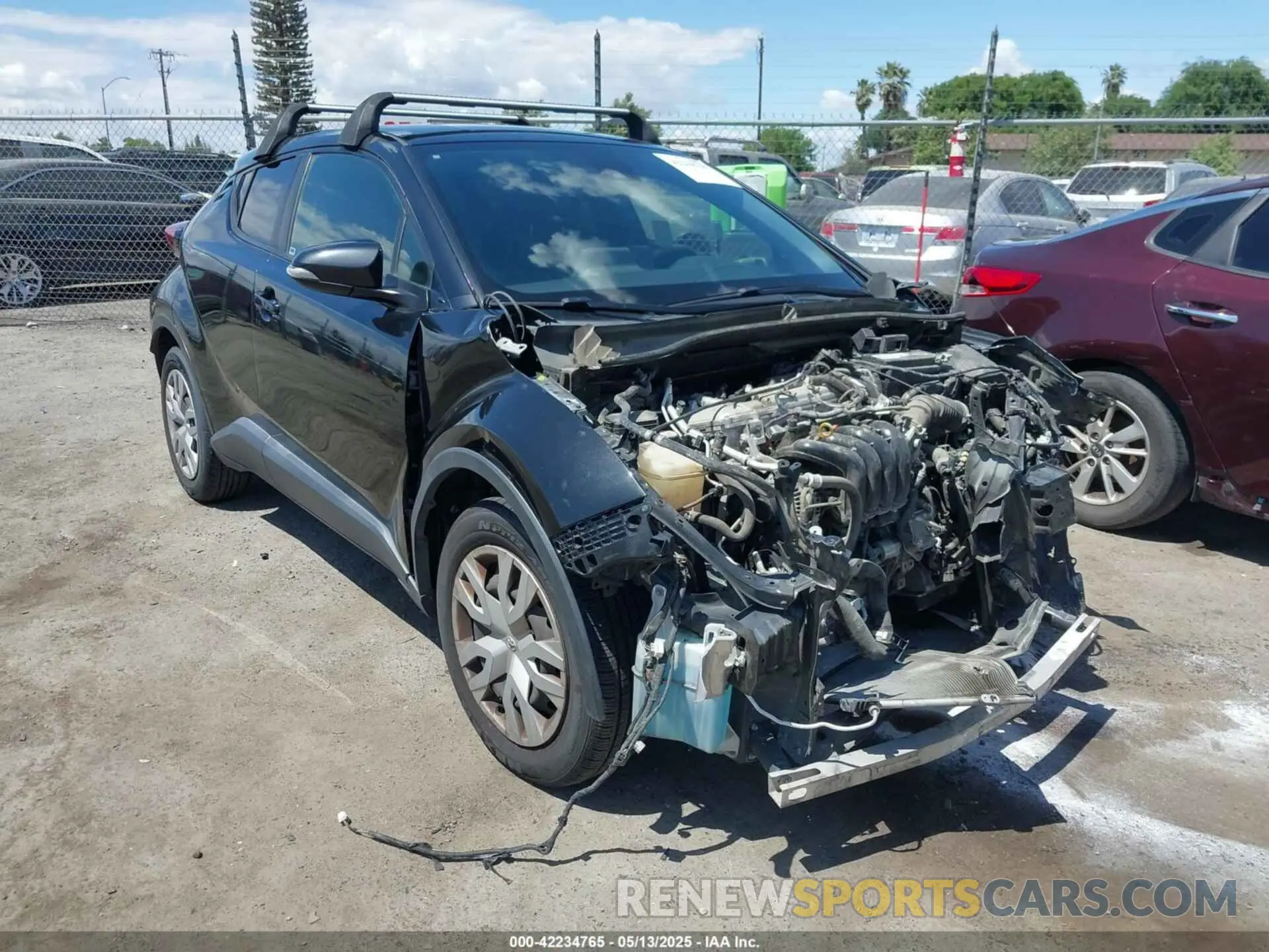 1 Photograph of a damaged car JTNKHMBX5K1059637 TOYOTA C-HR 2019