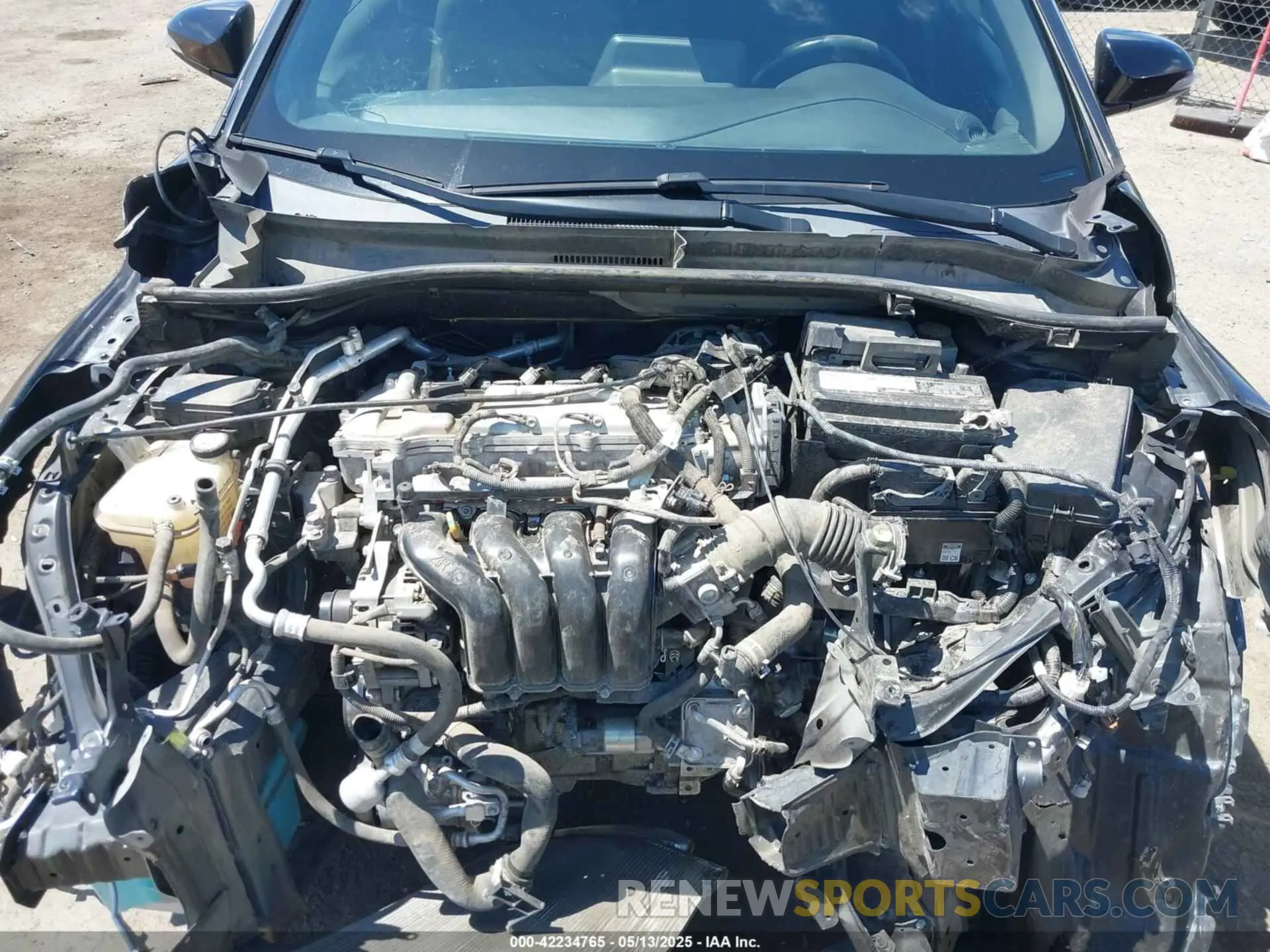10 Photograph of a damaged car JTNKHMBX5K1059637 TOYOTA C-HR 2019
