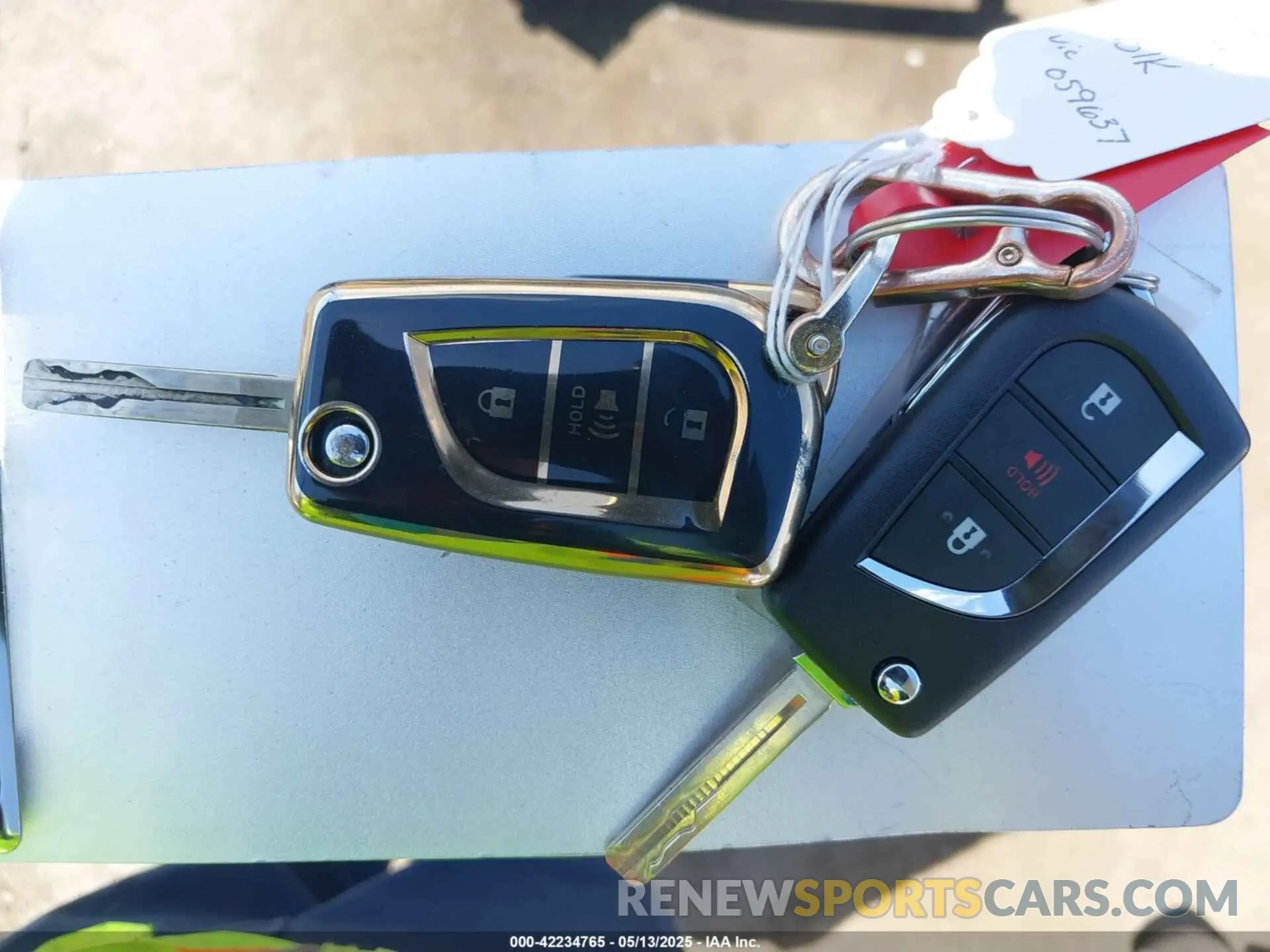11 Photograph of a damaged car JTNKHMBX5K1059637 TOYOTA C-HR 2019
