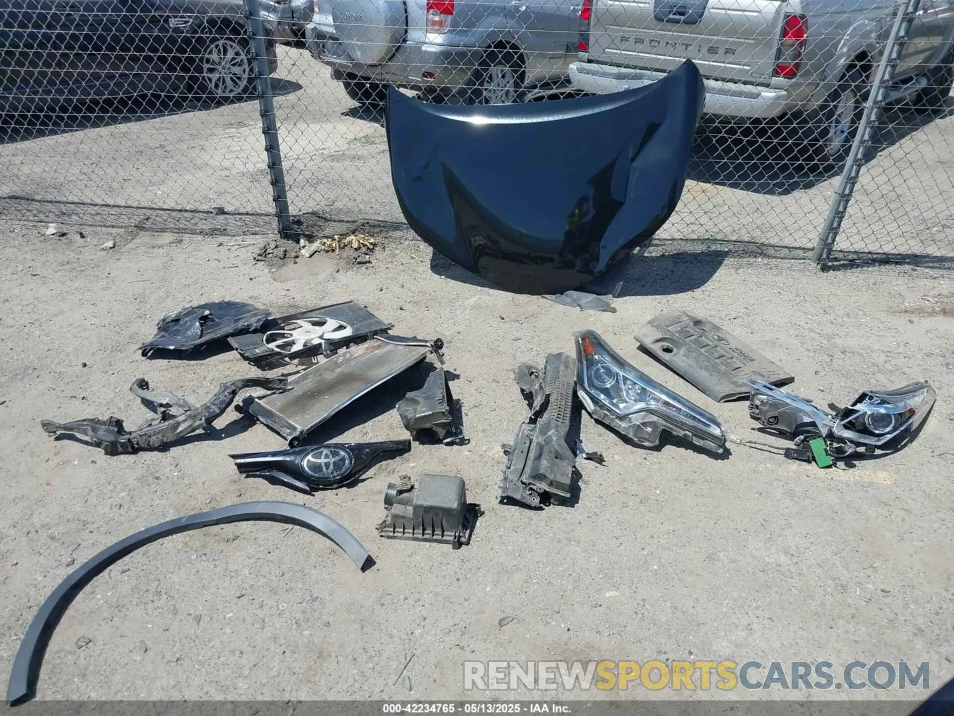 12 Photograph of a damaged car JTNKHMBX5K1059637 TOYOTA C-HR 2019