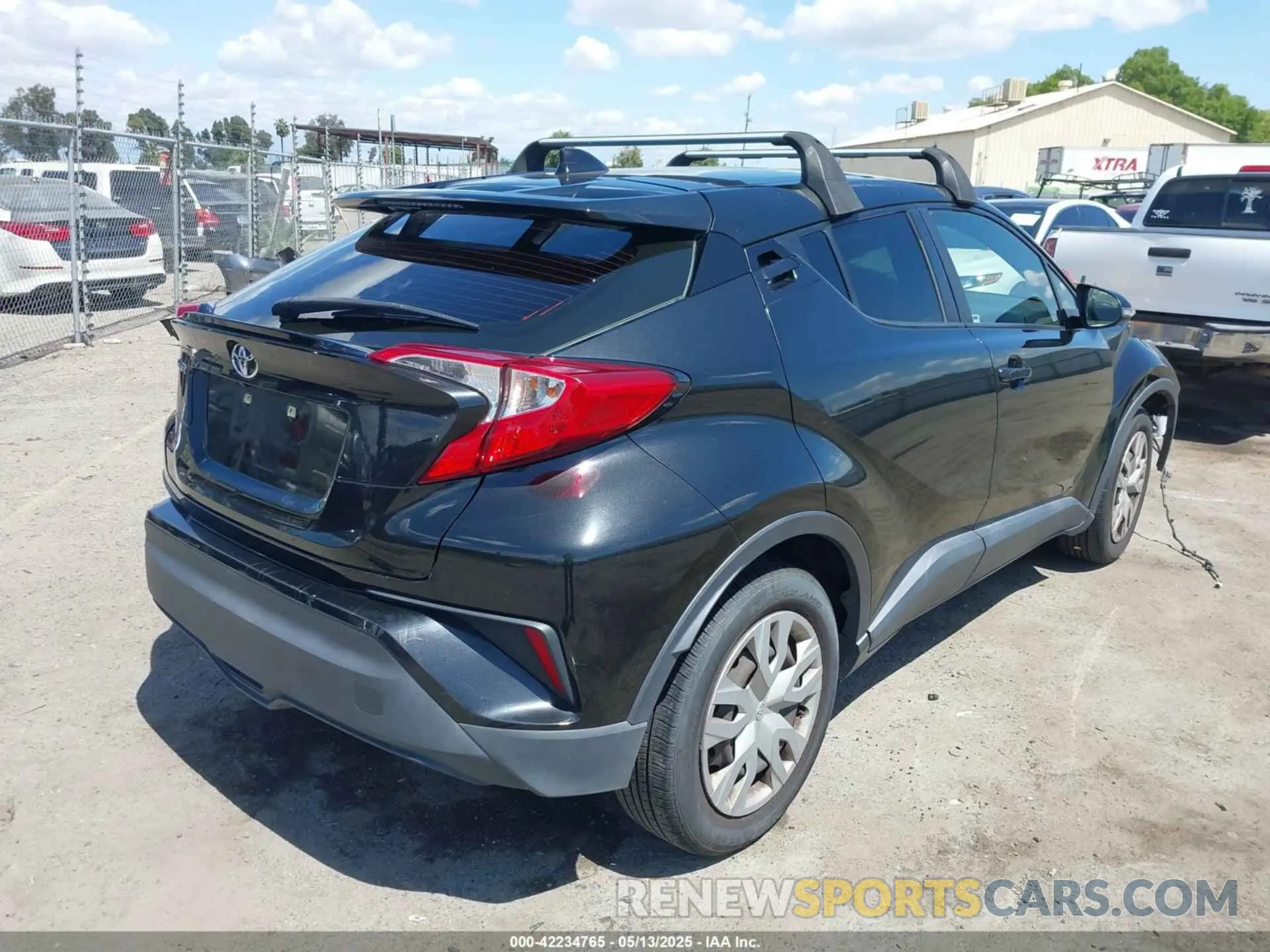 4 Photograph of a damaged car JTNKHMBX5K1059637 TOYOTA C-HR 2019