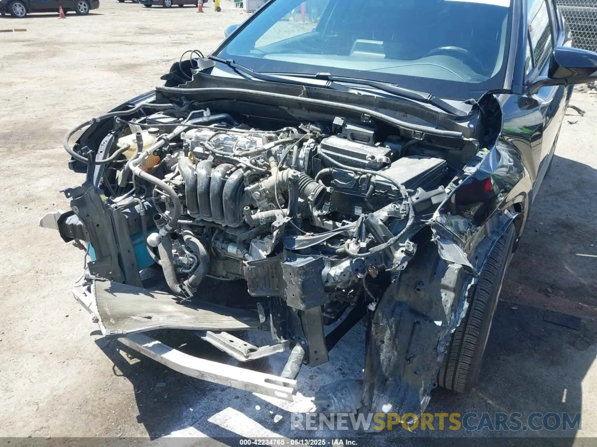 6 Photograph of a damaged car JTNKHMBX5K1059637 TOYOTA C-HR 2019